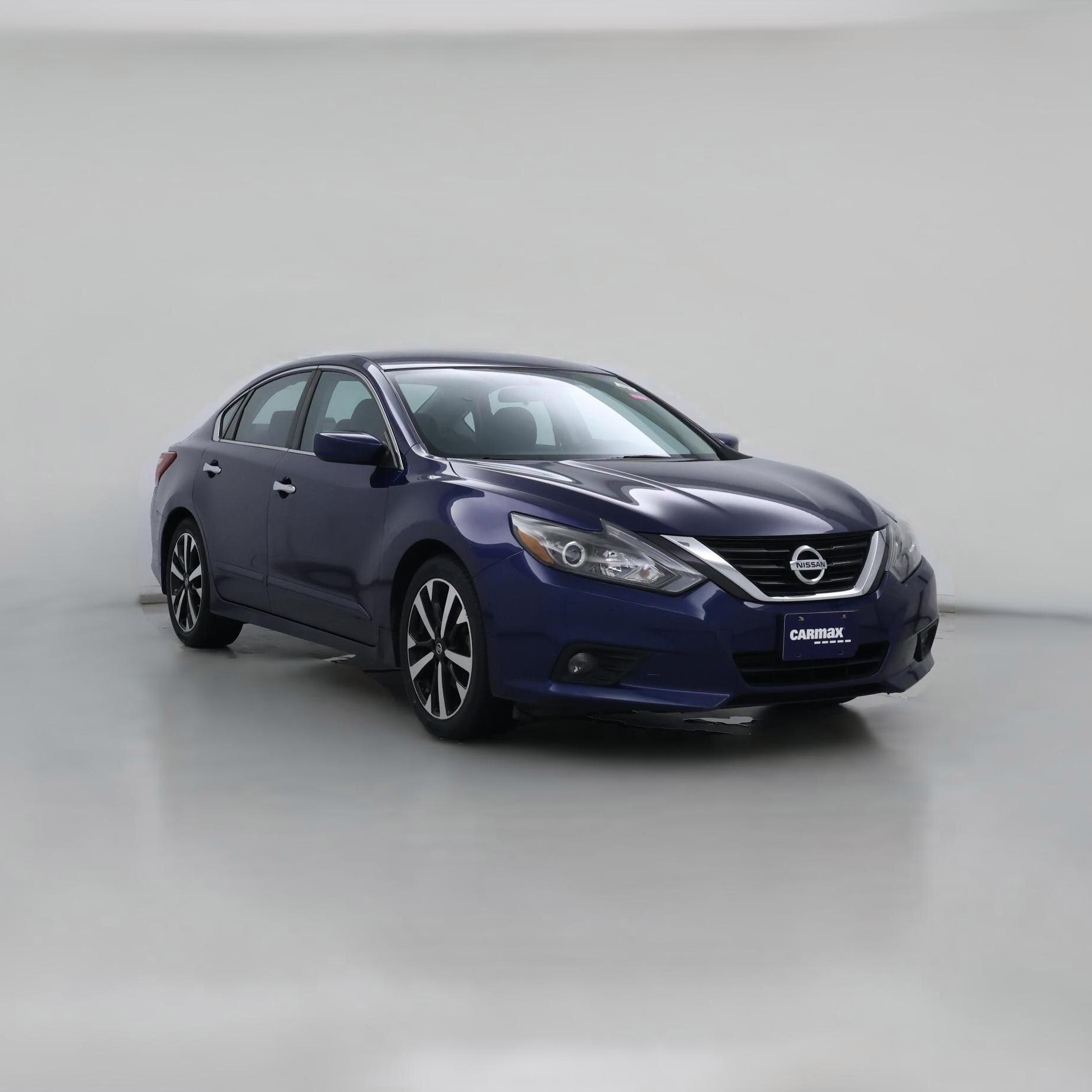 Thumbnail: 2018 Nissan Altima - 1