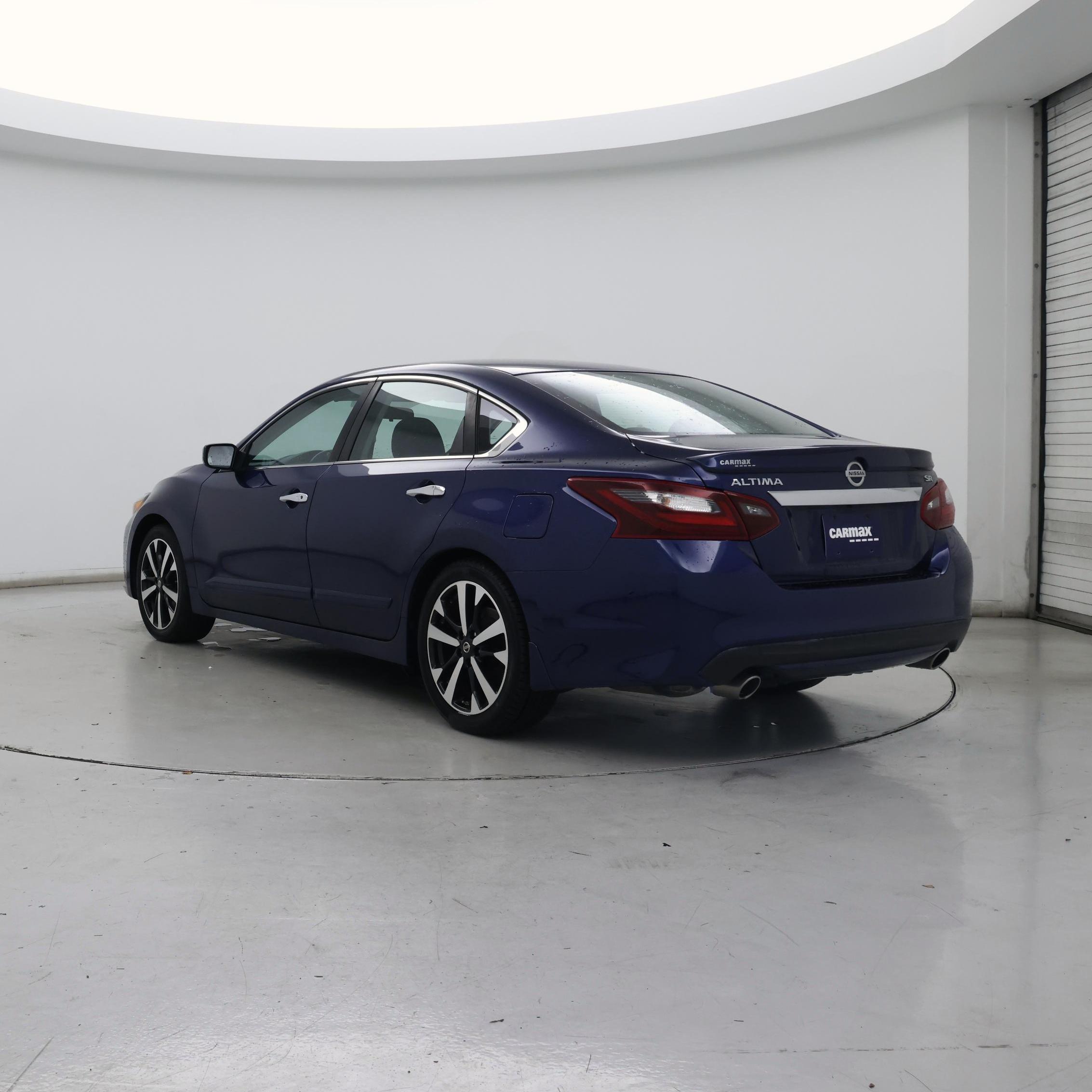 Thumbnail: 2018 Nissan Altima - 2