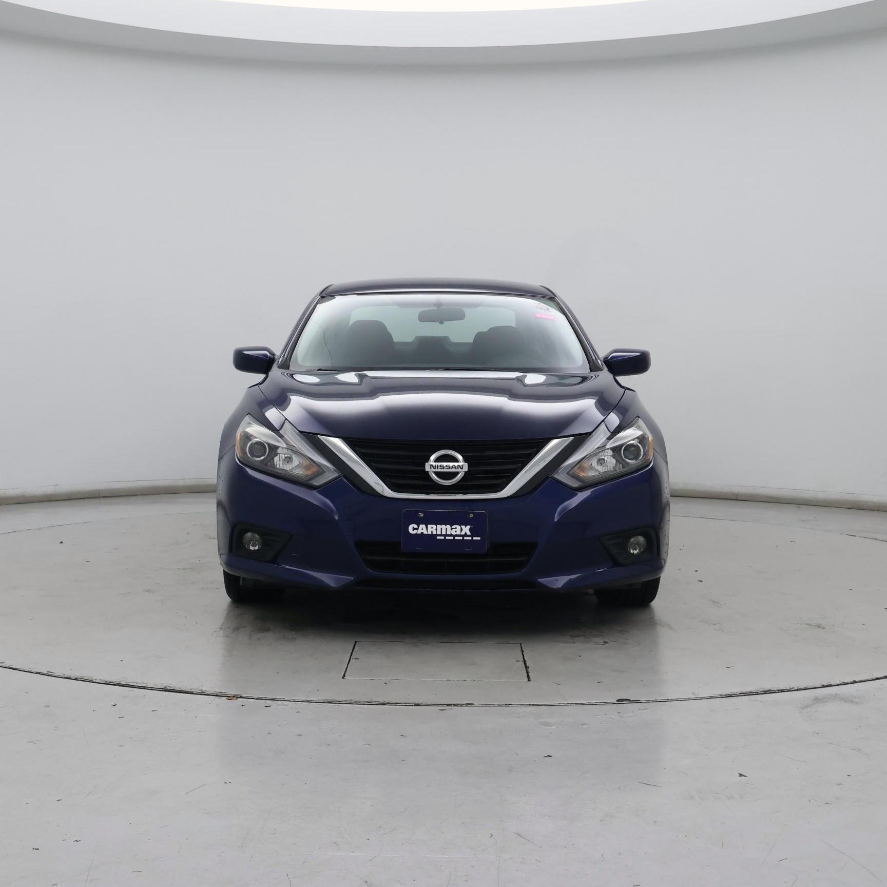 Thumbnail: 2018 Nissan Altima - 5