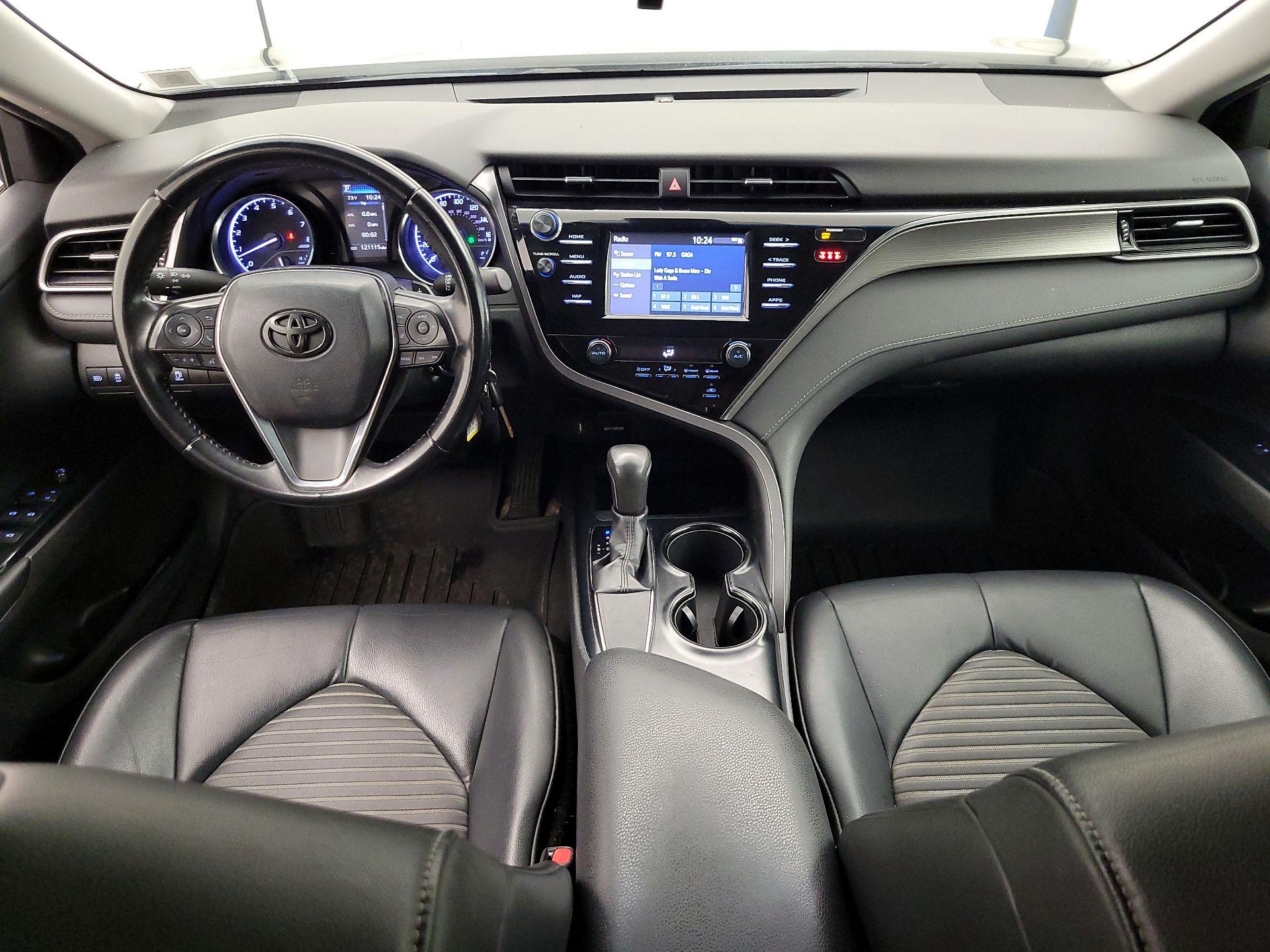 Thumbnail: 2019 Toyota Camry - 9