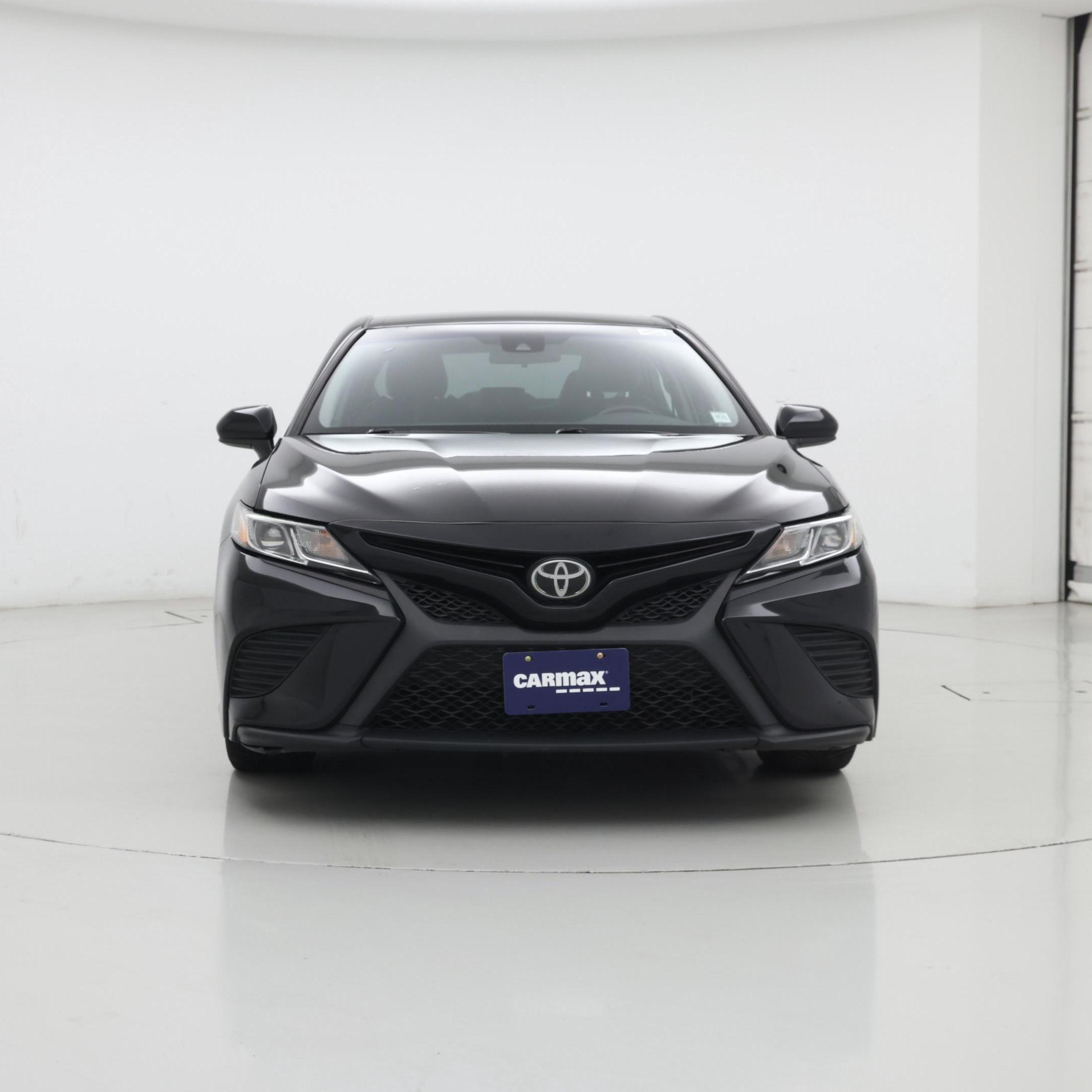 Thumbnail: 2019 Toyota Camry - 5