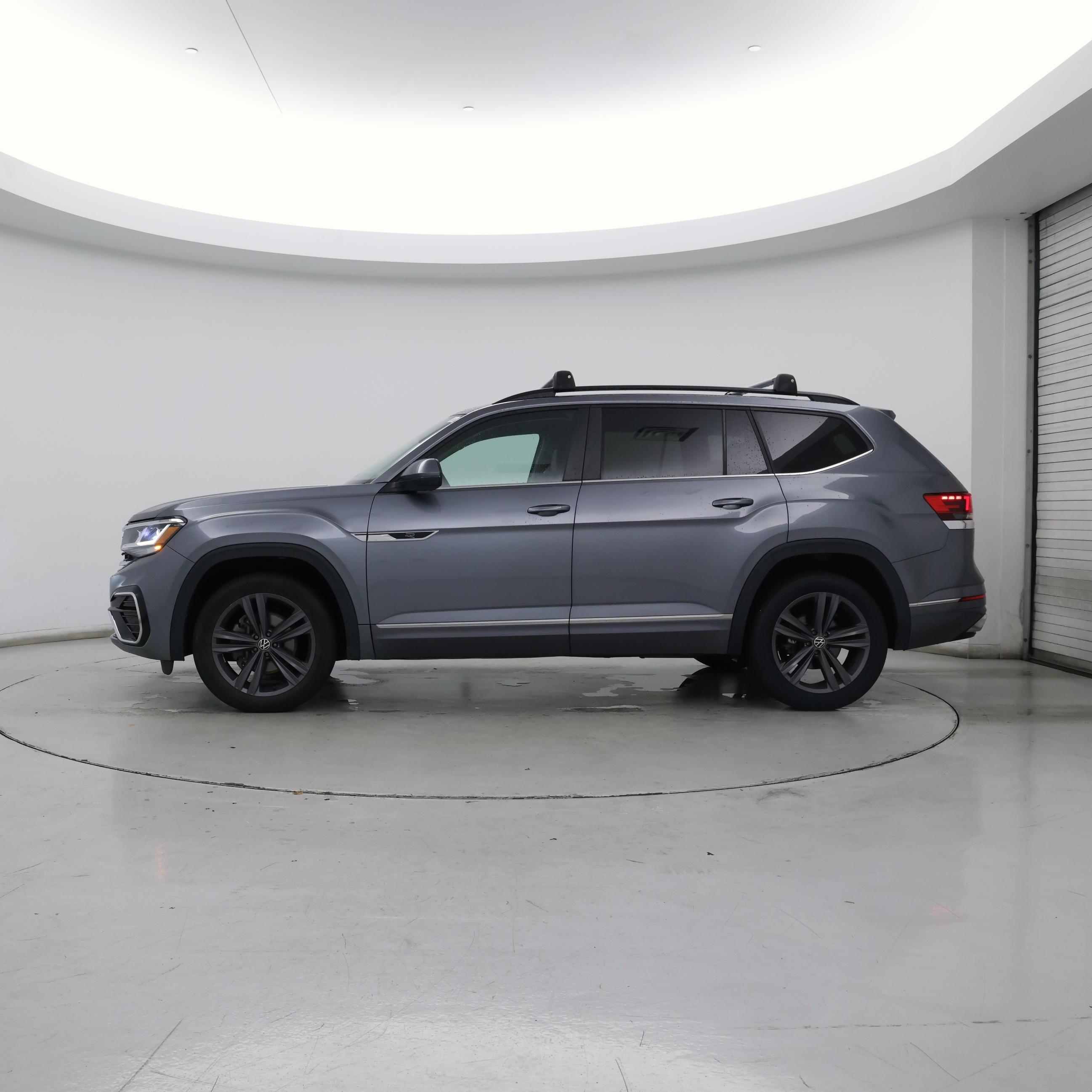 Thumbnail: 2021 Volkswagen Atlas - 3