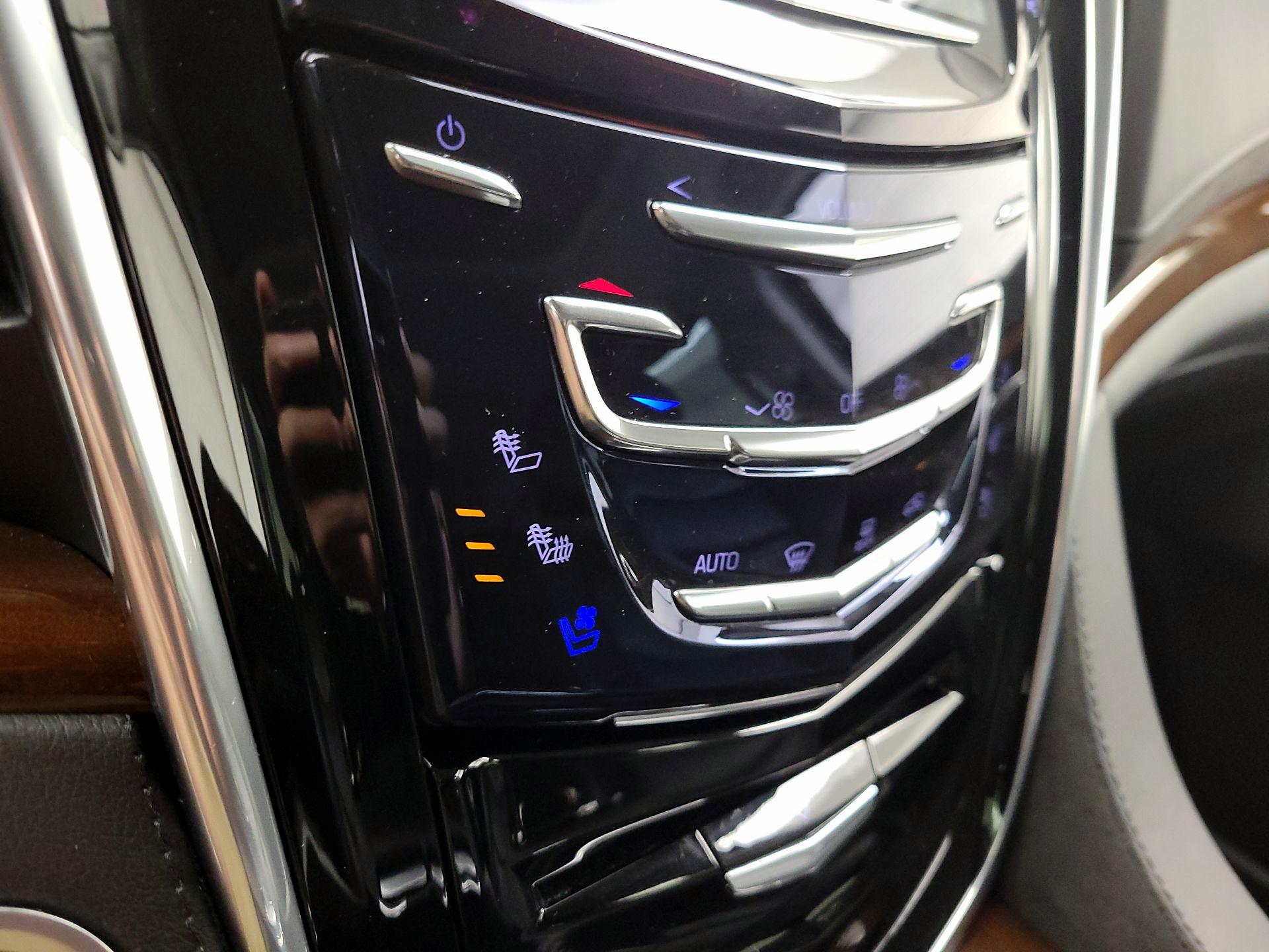 Thumbnail: 2020 Cadillac Escalade - 16