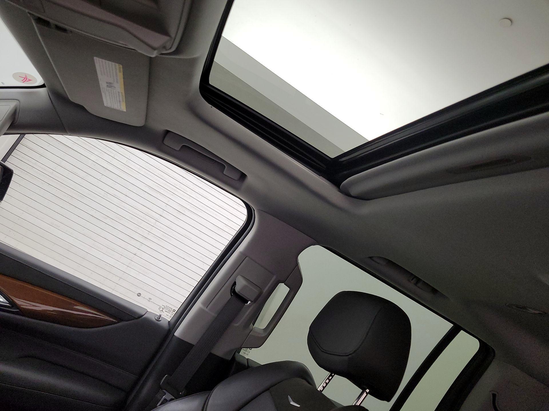 Thumbnail: 2020 Cadillac Escalade - 19