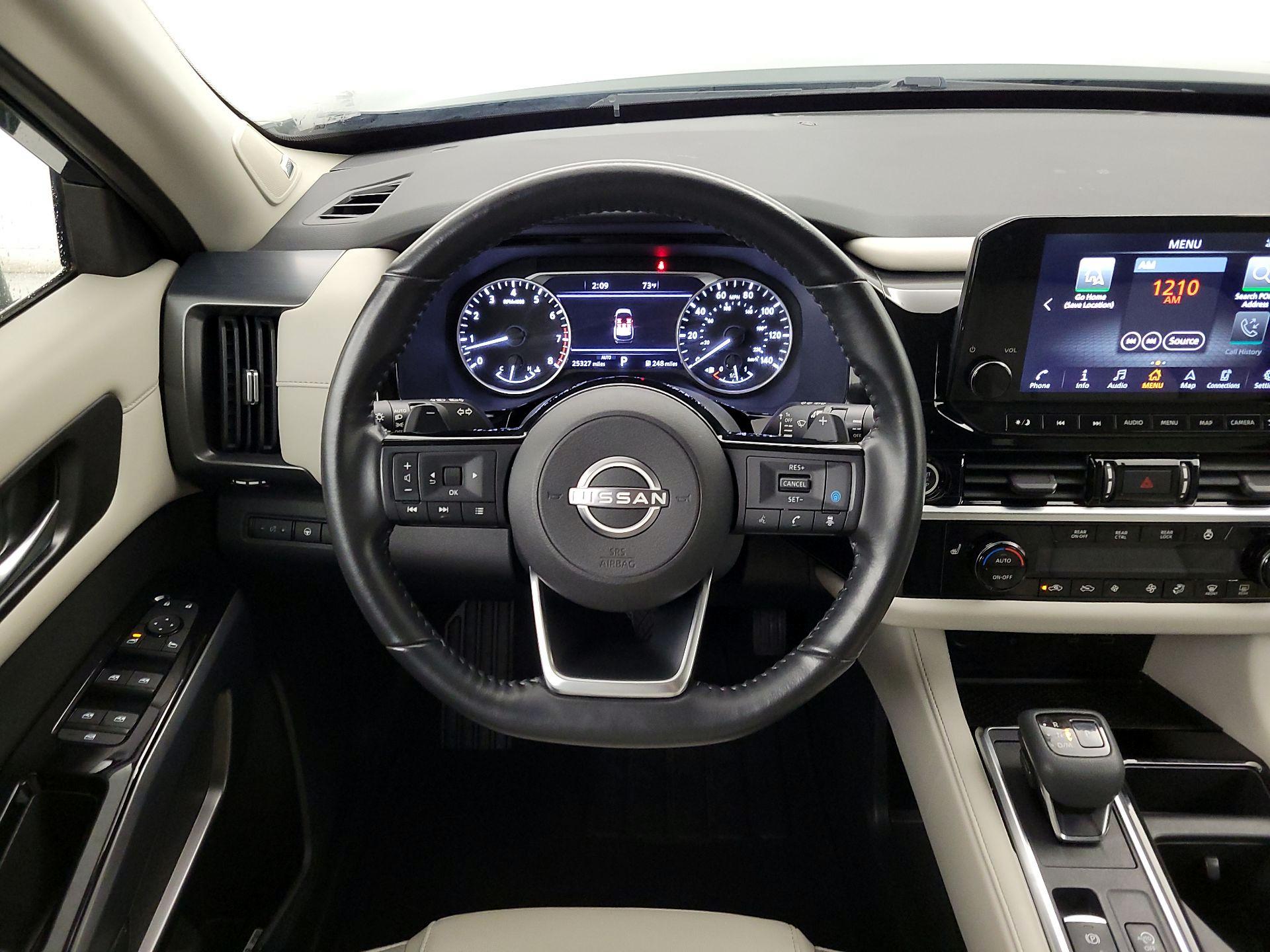 Thumbnail: 2022 Nissan Pathfinder - 10