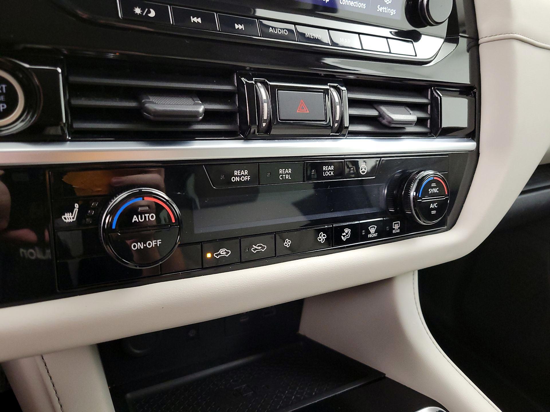Thumbnail: 2022 Nissan Pathfinder - 16