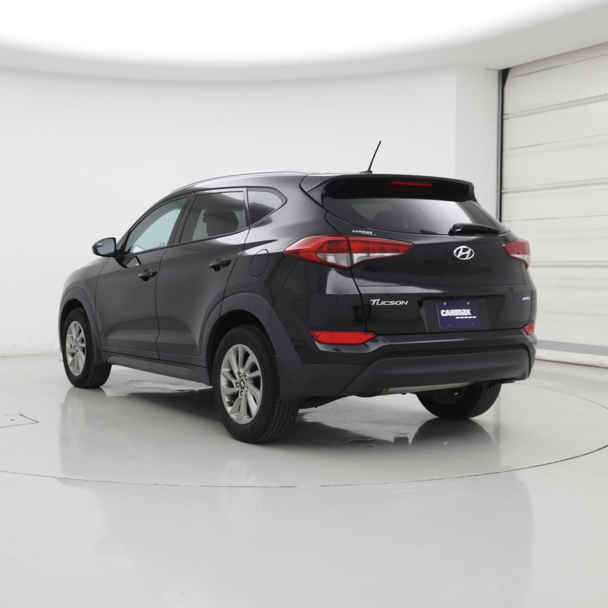Thumbnail: 2016 Hyundai Tucson - 2