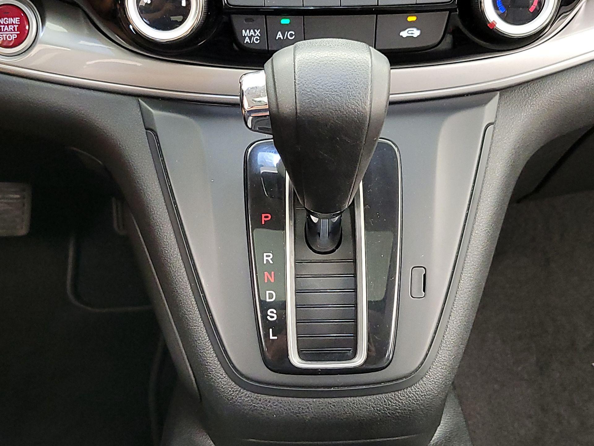 Thumbnail: 2015 Honda CR-V - 17