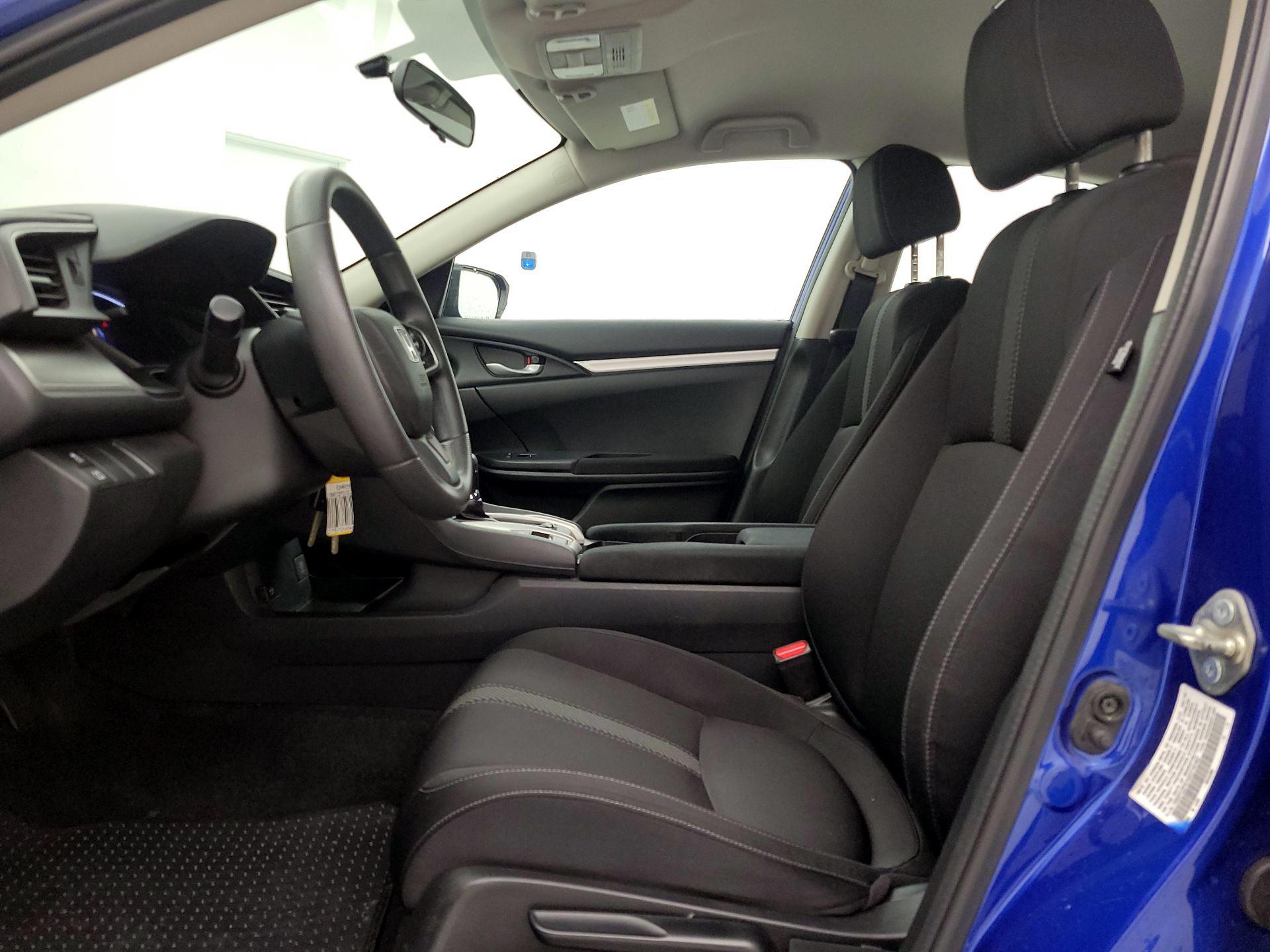 Thumbnail: 2016 Honda Civic - 11