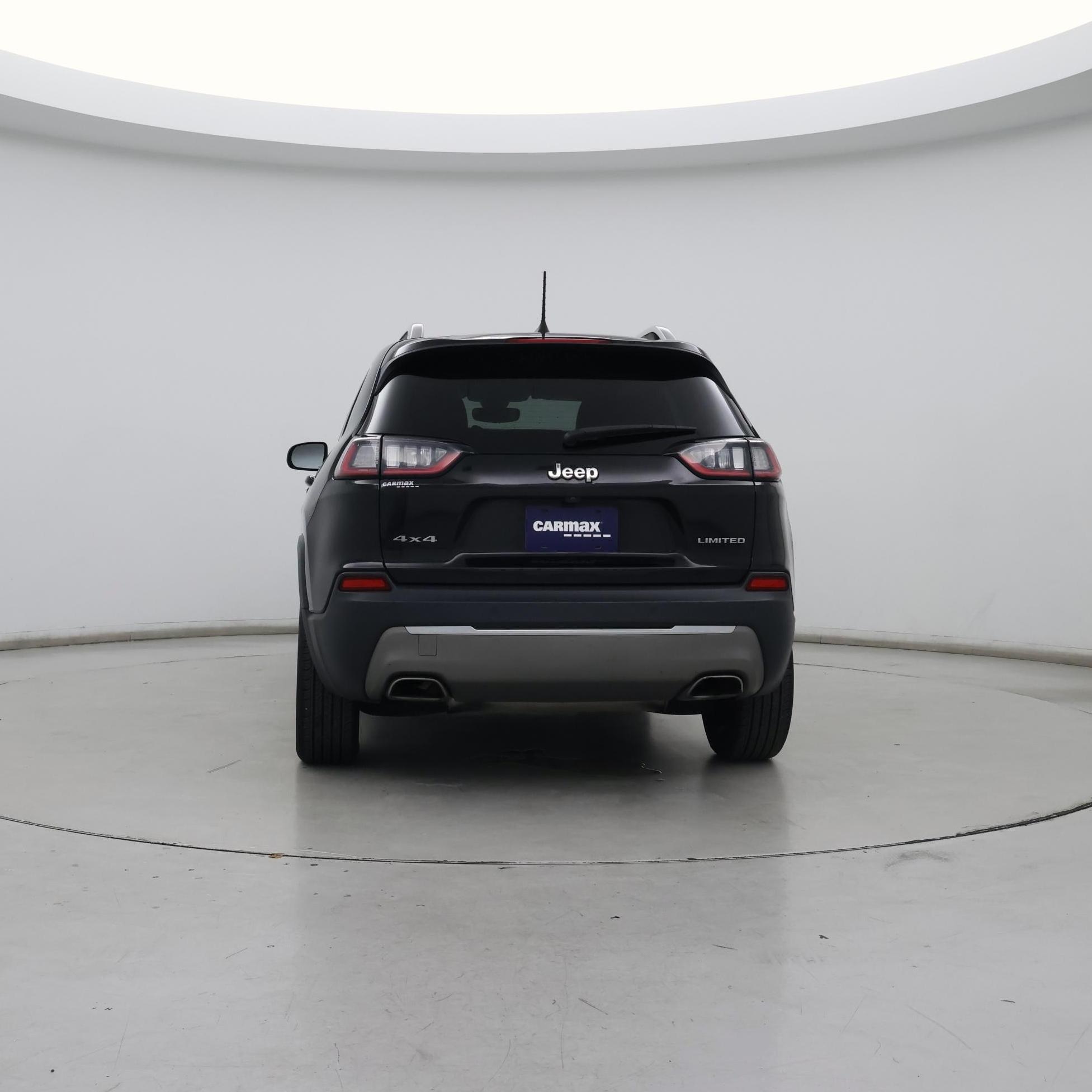 Thumbnail: 2019 Jeep Cherokee - 6