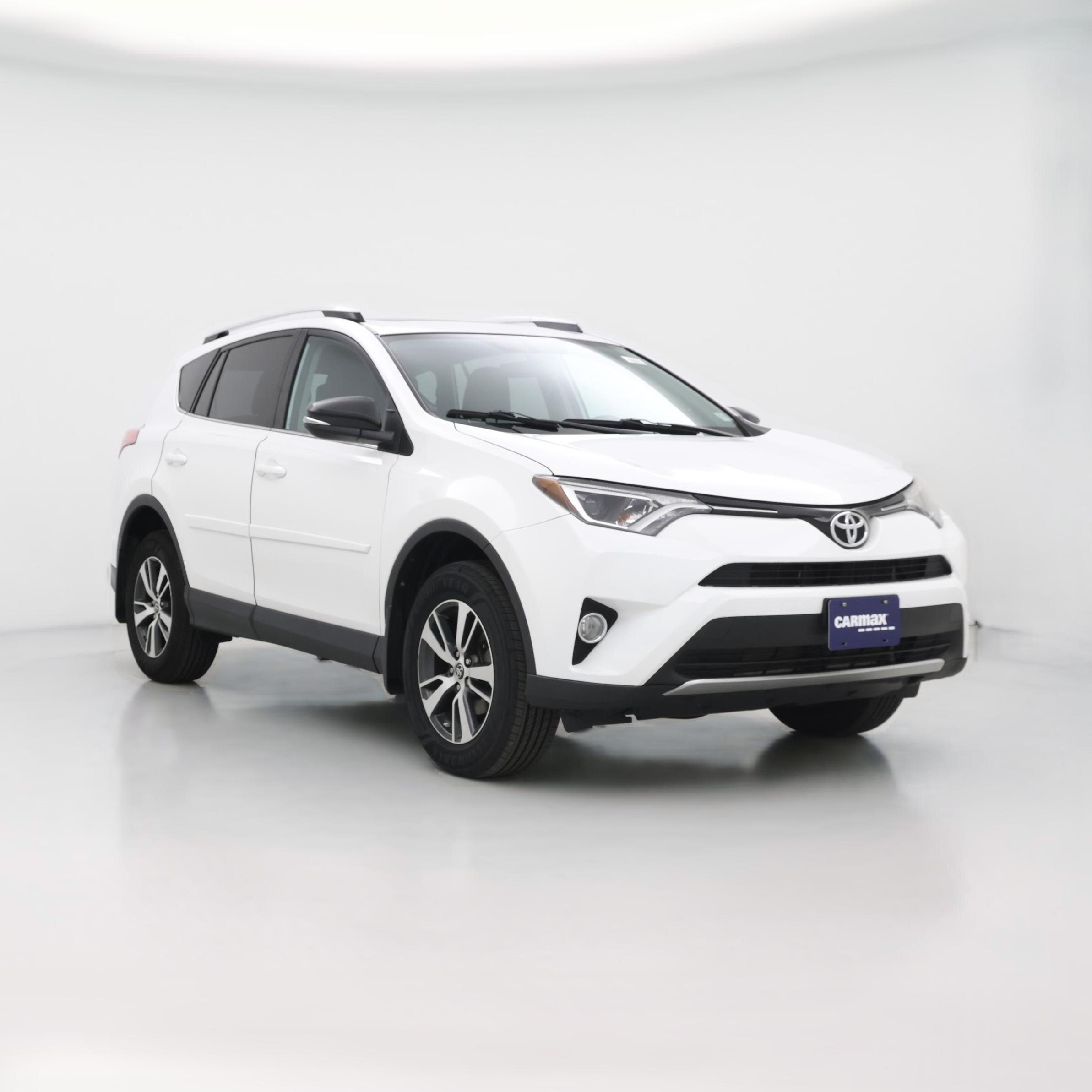 Thumbnail: 2016 Toyota RAV4 - 1