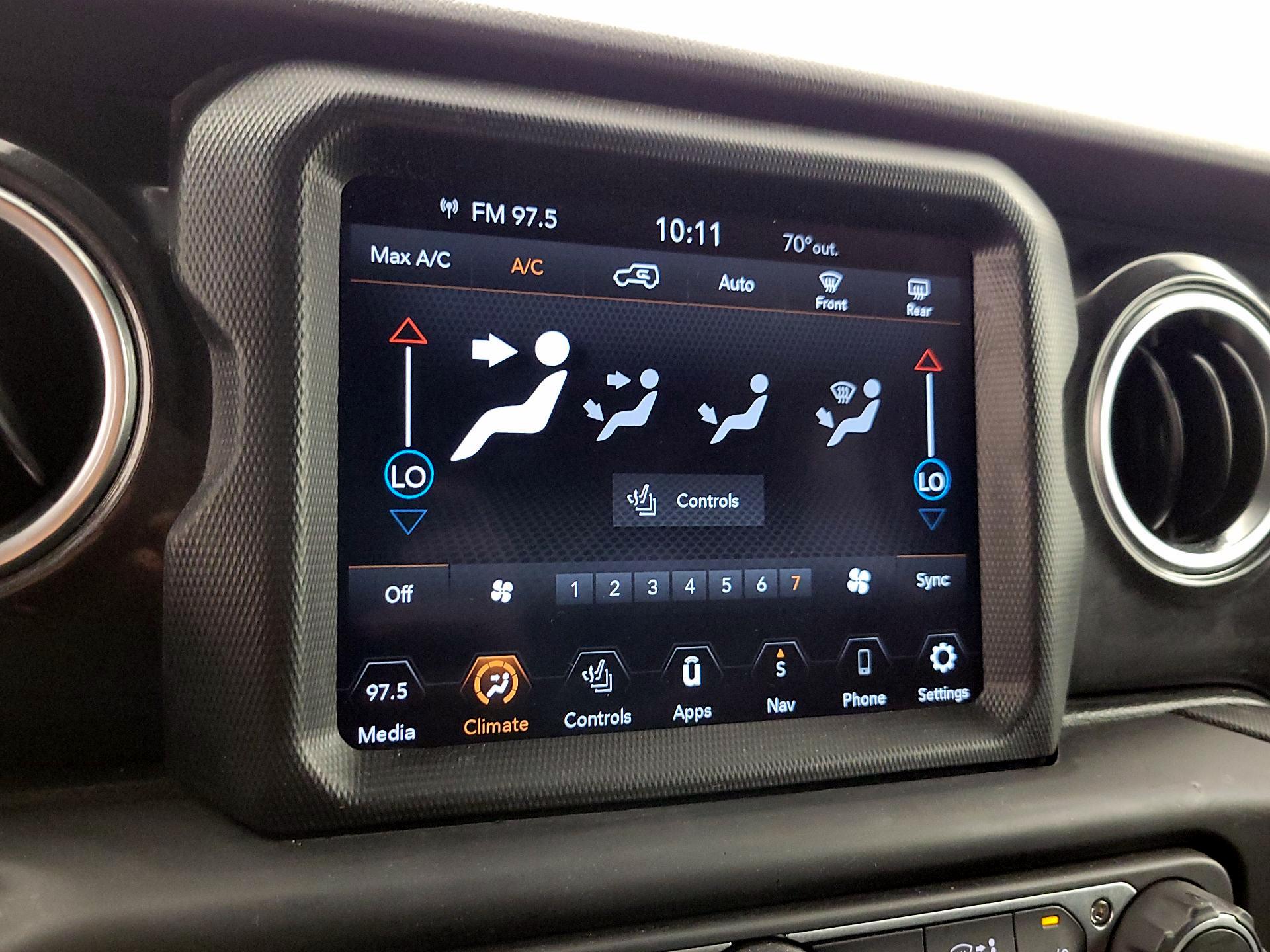 Thumbnail: 2021 Jeep Wrangler - 17
