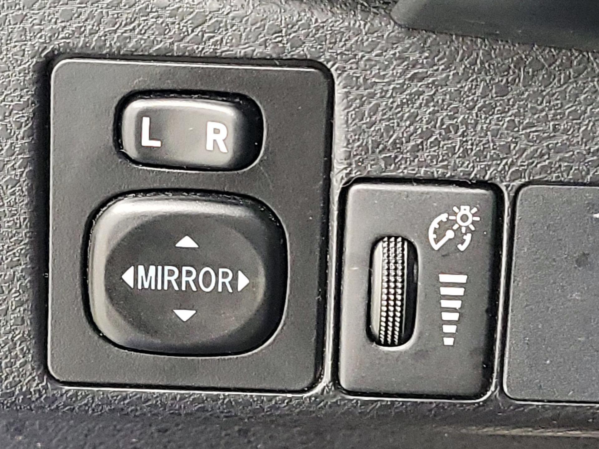 Thumbnail: 2019 Toyota Corolla - 13