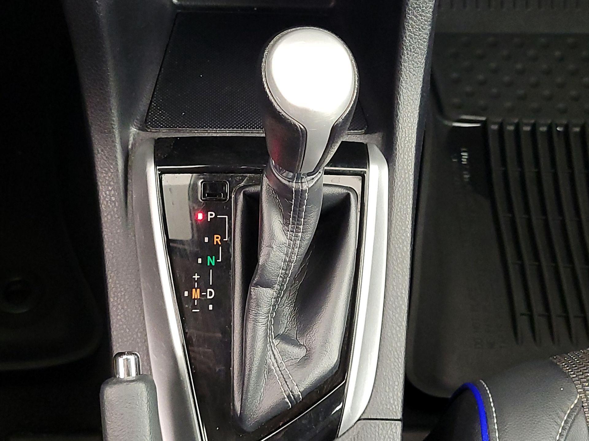 Thumbnail: 2019 Toyota Corolla - 17