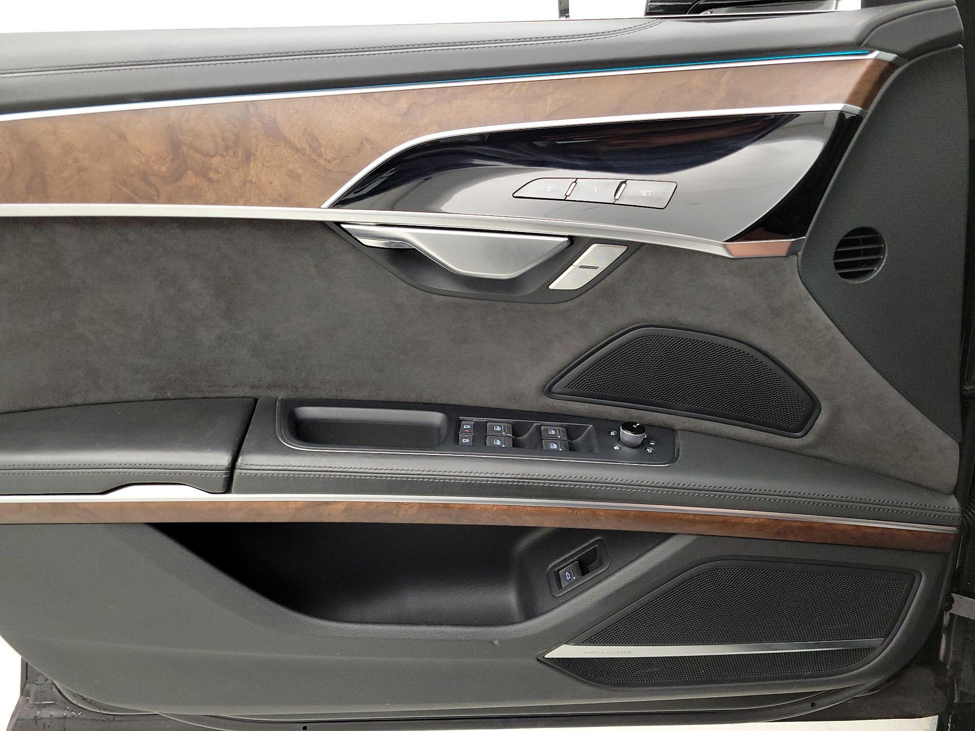 Thumbnail: 2020 Audi A8 - 12