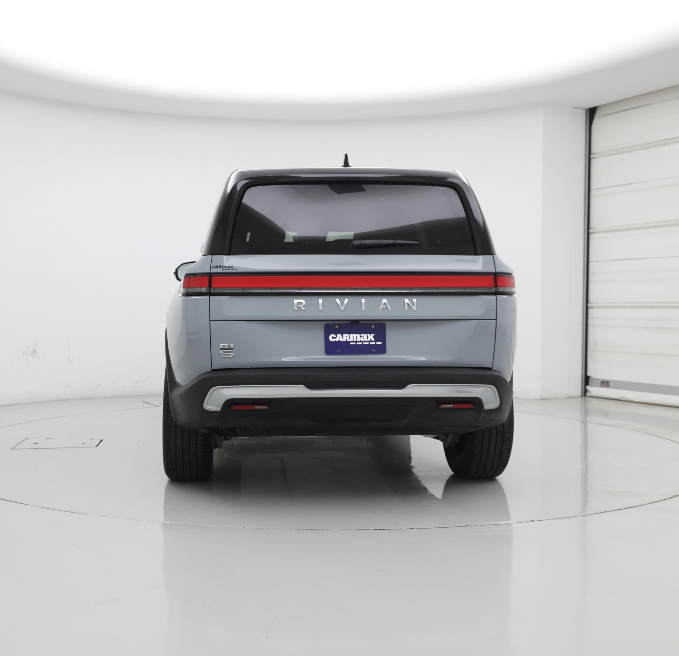 Thumbnail: 2025 Rivian R1S - 6