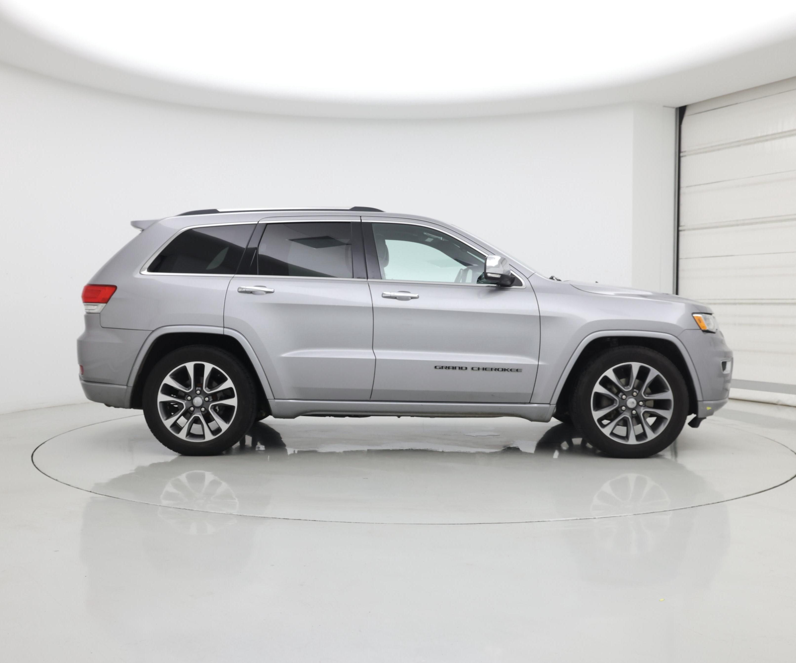 Thumbnail: 2017 Jeep Grand Cherokee - 7