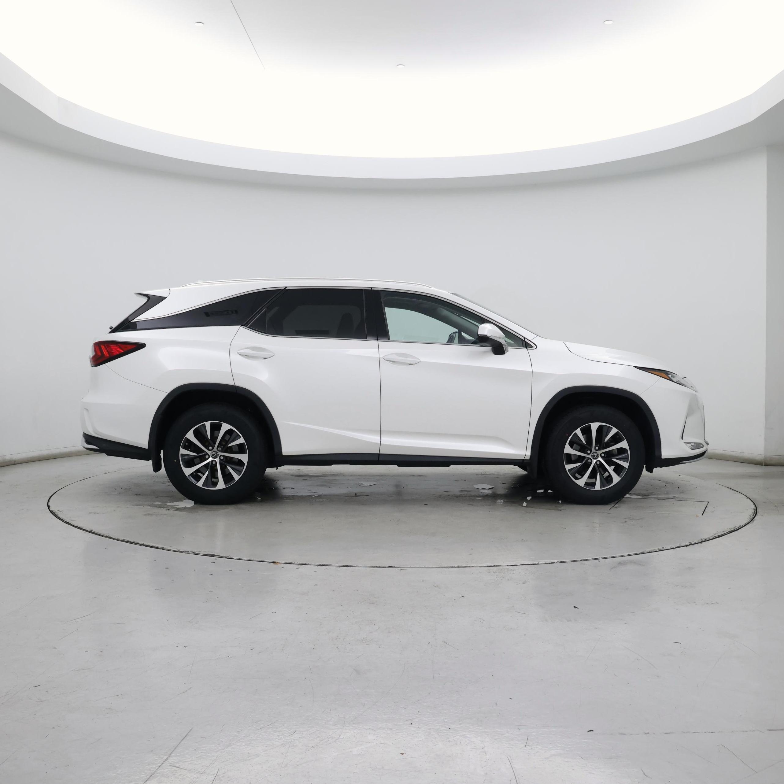 Thumbnail: 2022 Lexus RX - 7