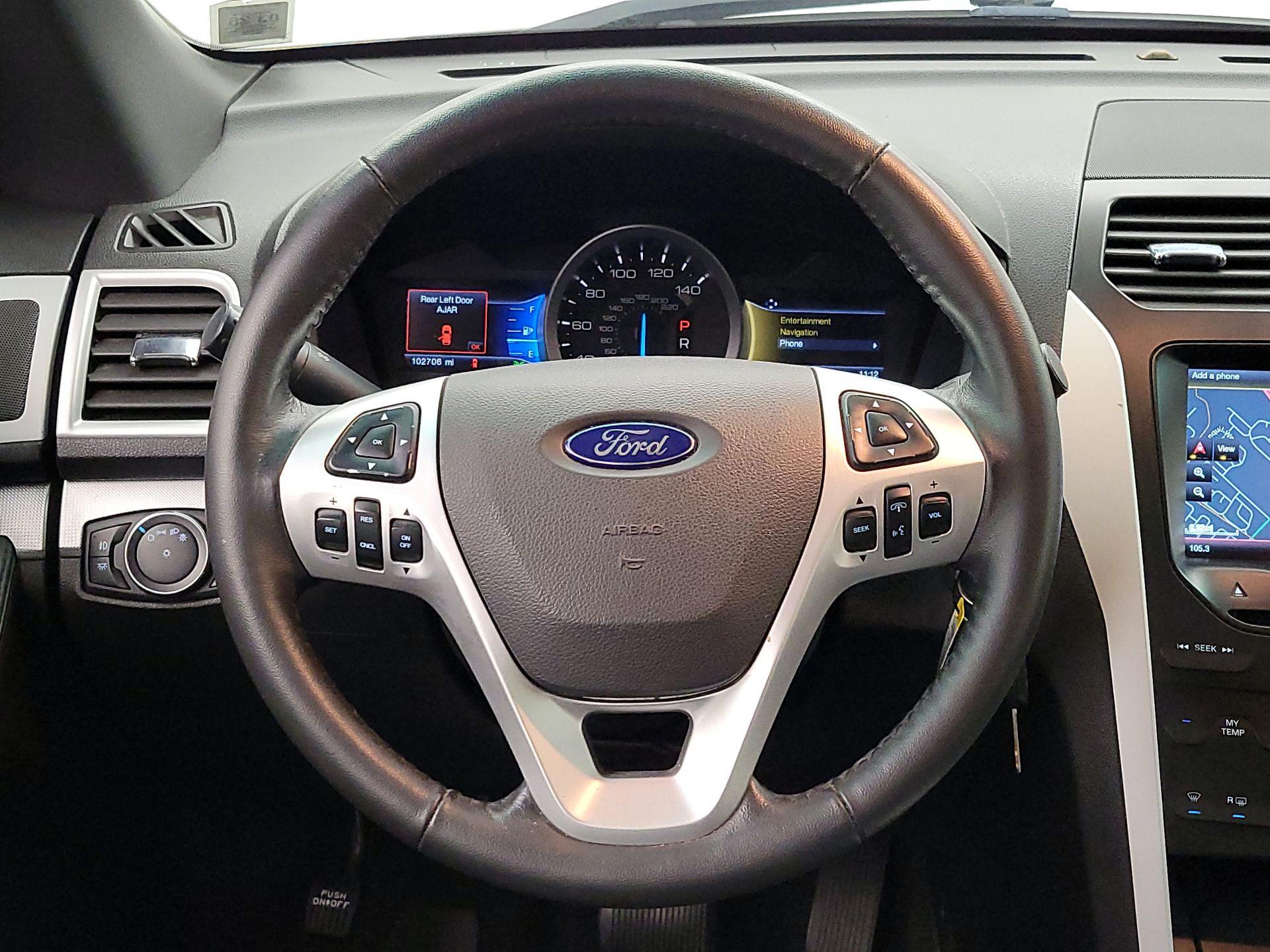 Thumbnail: 2014 Ford Explorer - 10