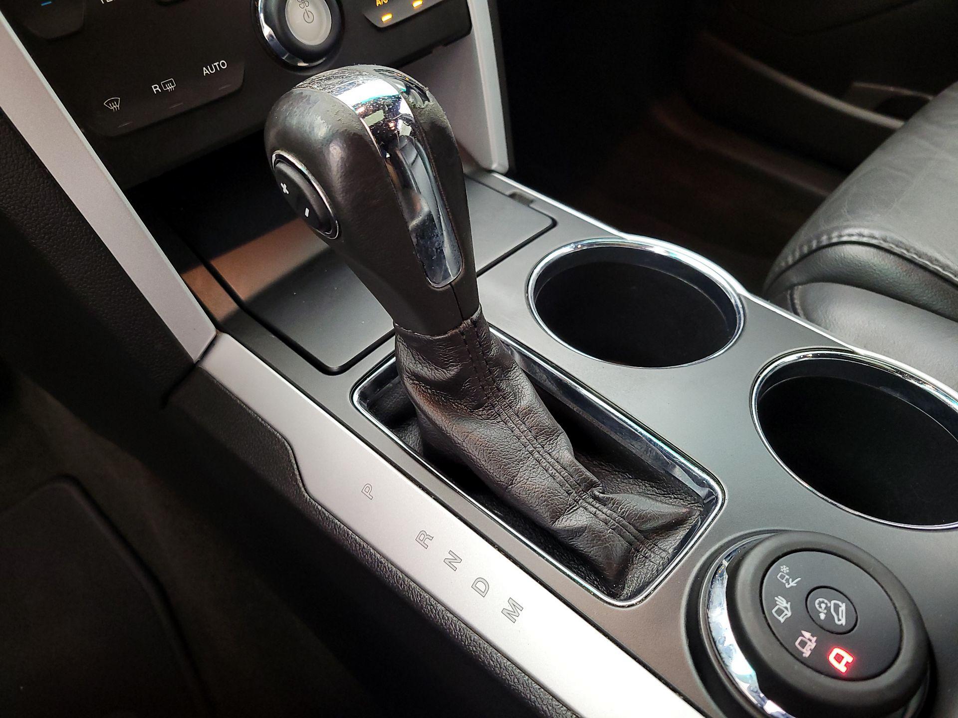 Thumbnail: 2014 Ford Explorer - 18