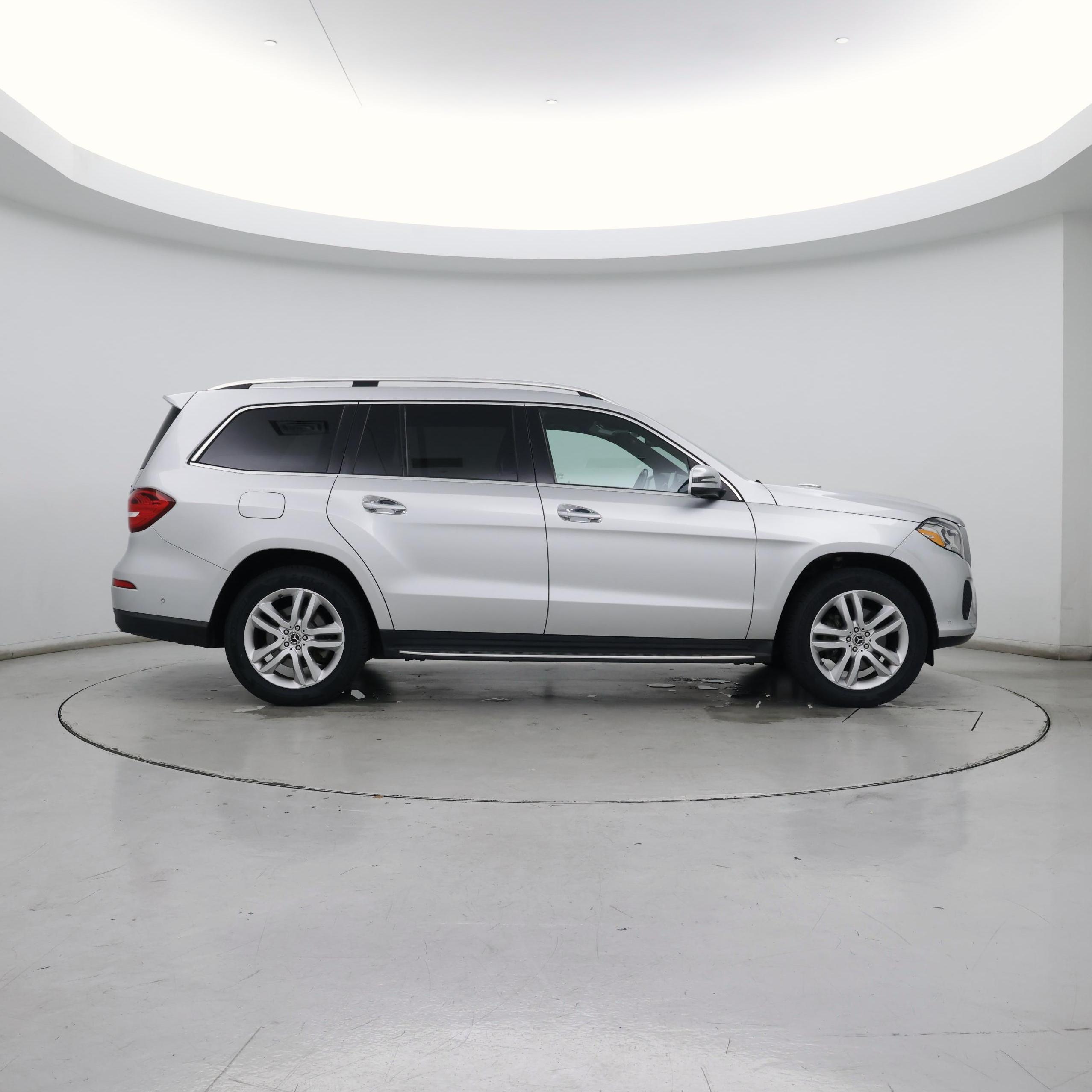 Thumbnail: 2017 Mercedes-Benz GLS - 7