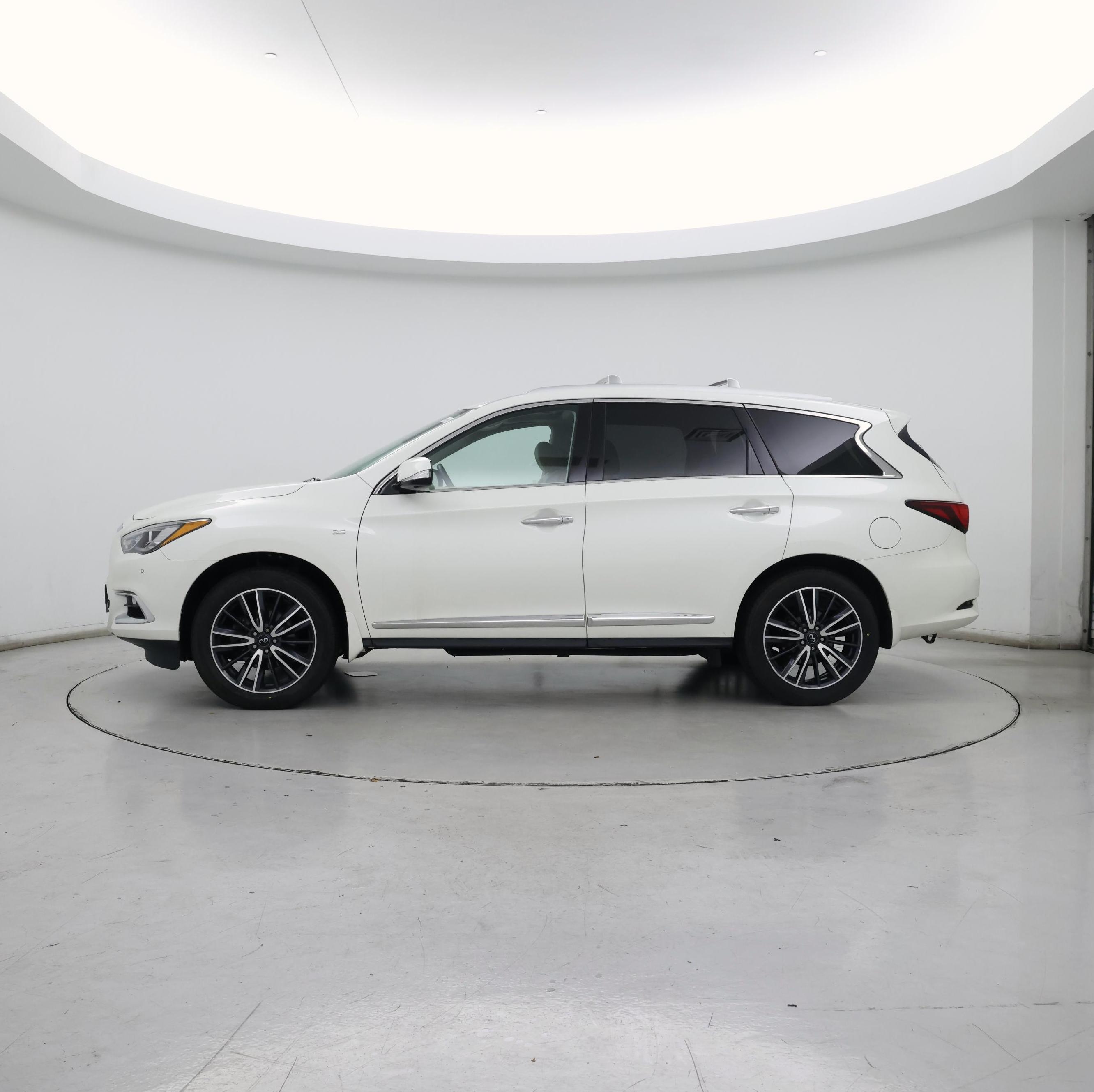 Thumbnail: 2019 INFINITI QX60 - 3