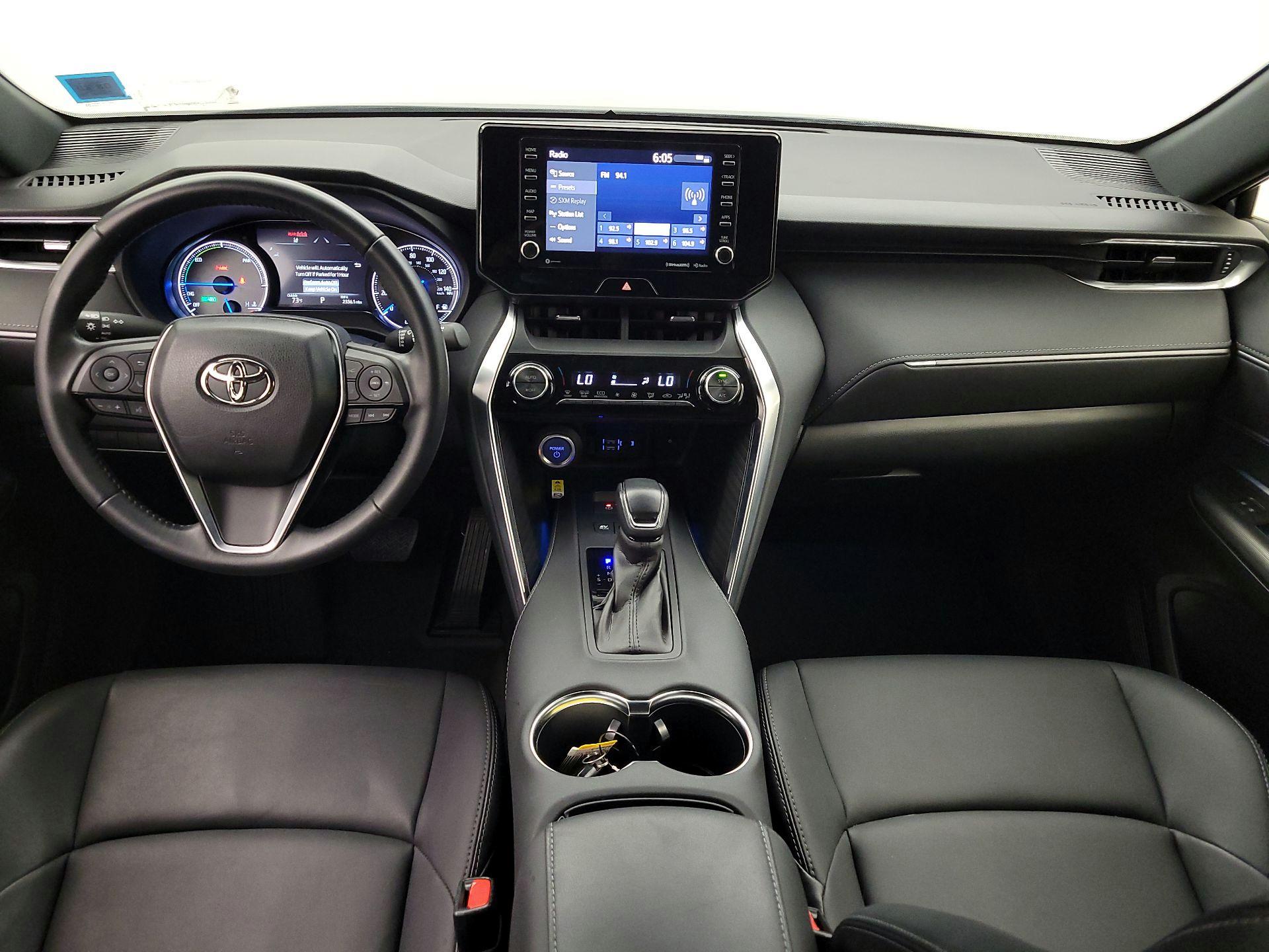 Thumbnail: 2022 Toyota Venza - 9