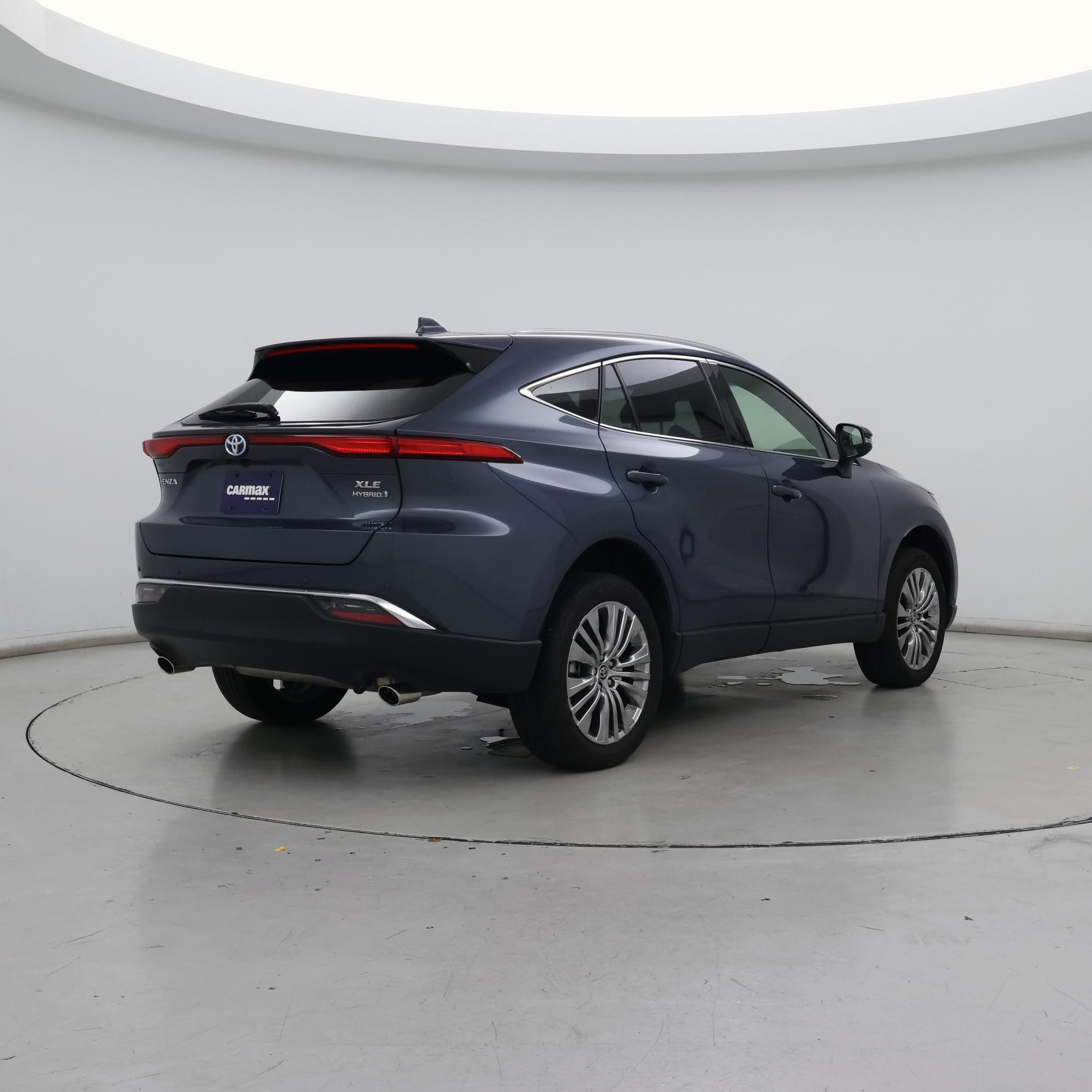 Thumbnail: 2022 Toyota Venza - 8