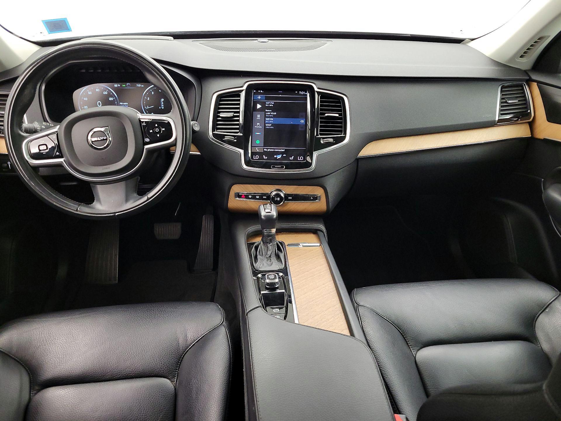 Thumbnail: 2022 Volvo XC90 - 9