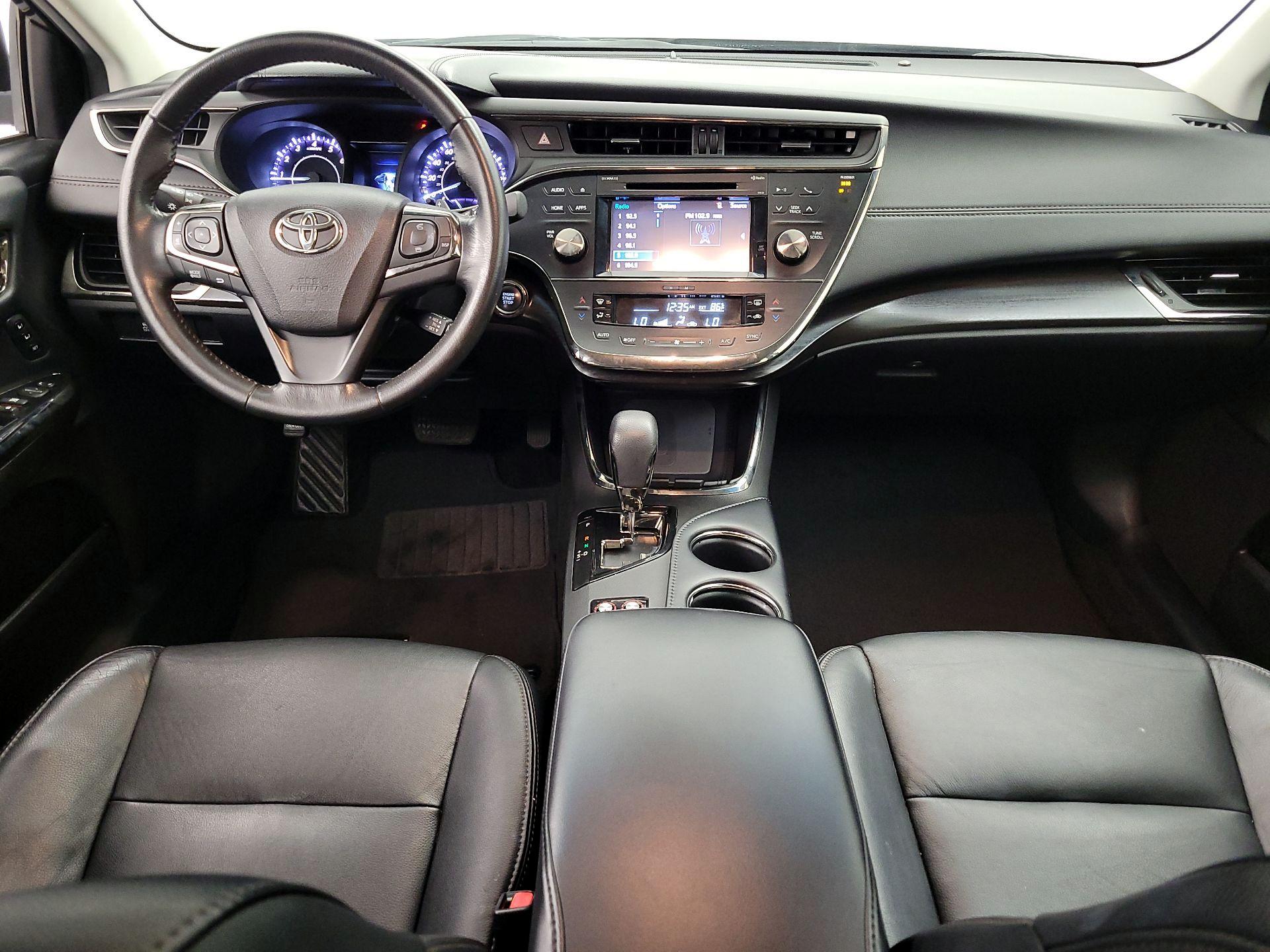 Thumbnail: 2016 Toyota Avalon - 9