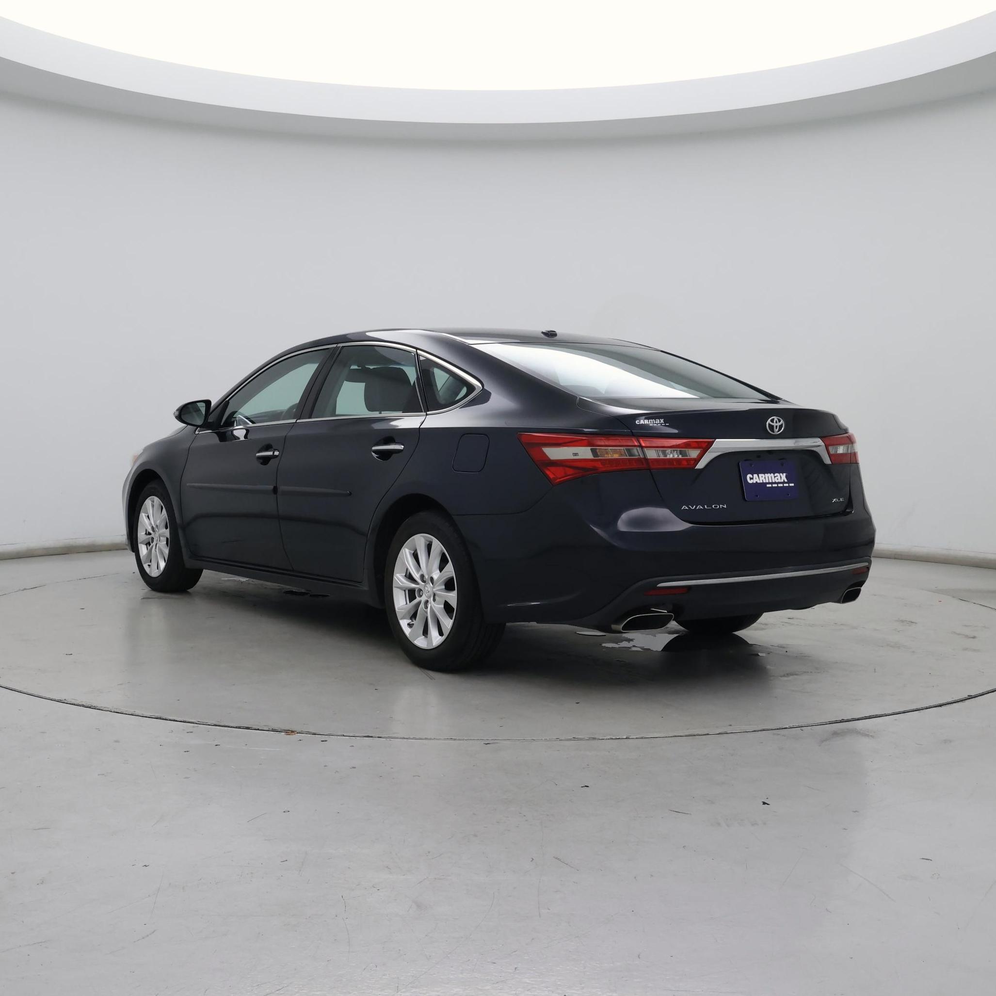 Thumbnail: 2016 Toyota Avalon - 2
