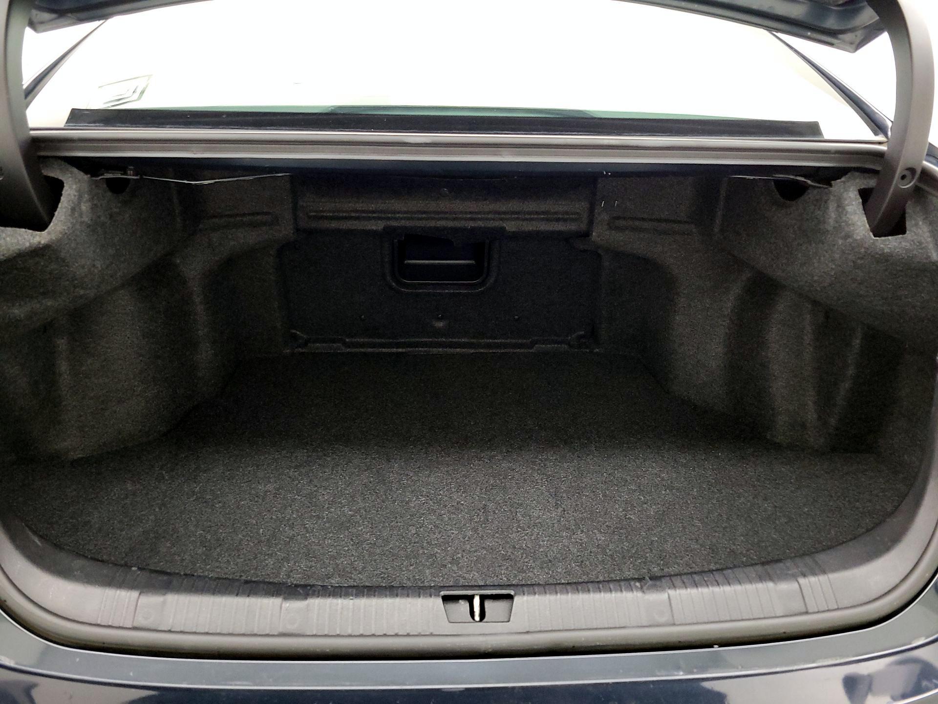 Thumbnail: 2016 Toyota Avalon - 20