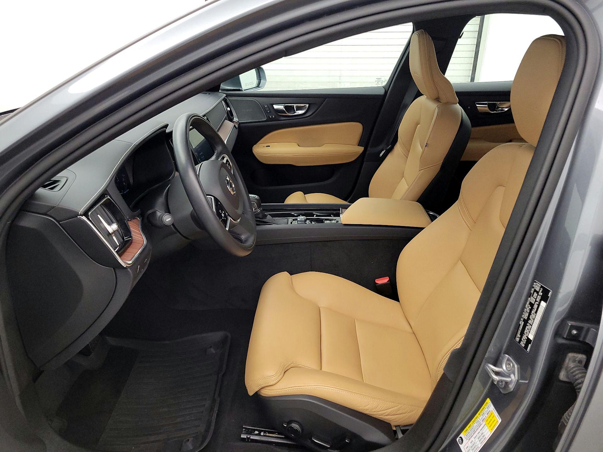 Thumbnail: 2019 Volvo S60 - 11