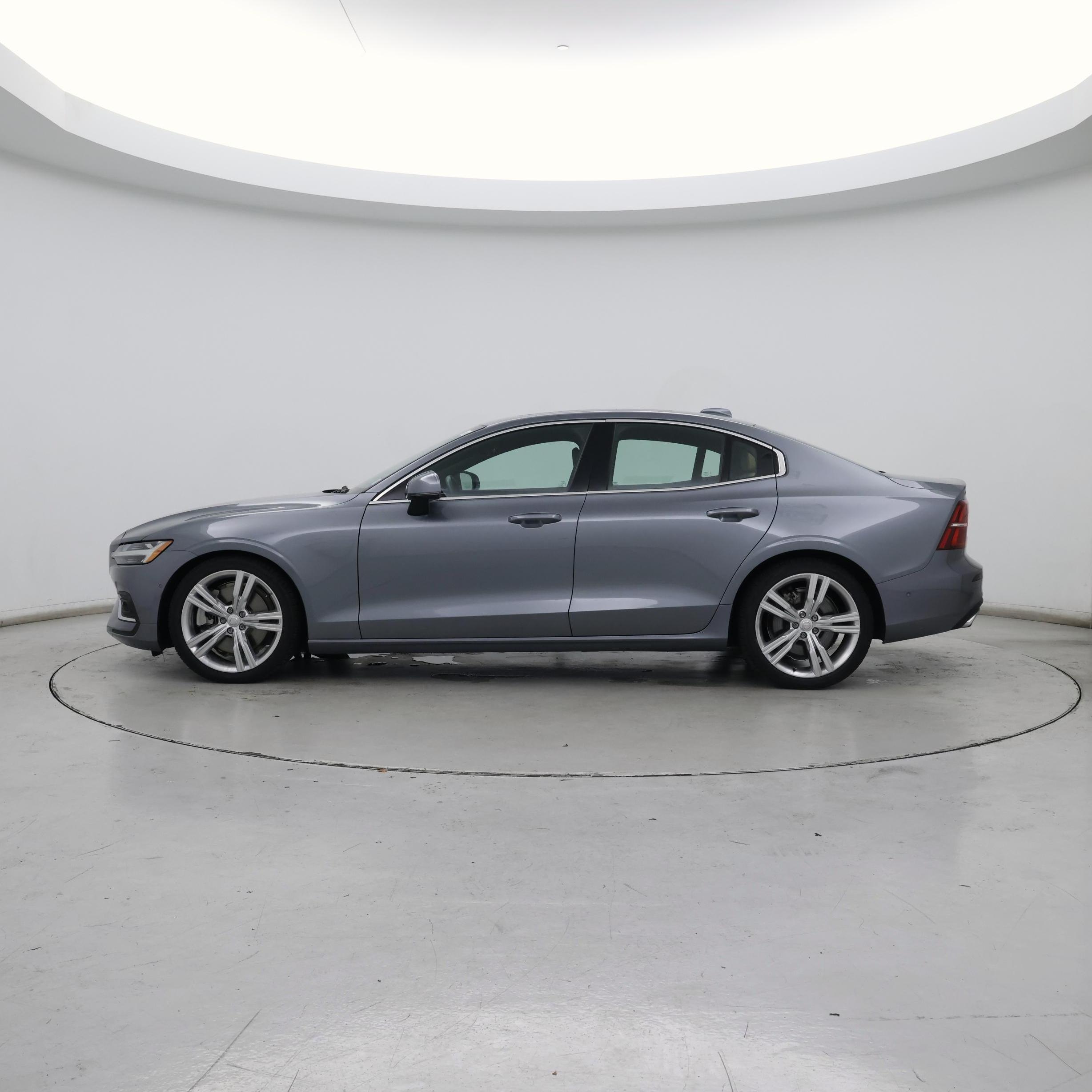 Thumbnail: 2019 Volvo S60 - 3