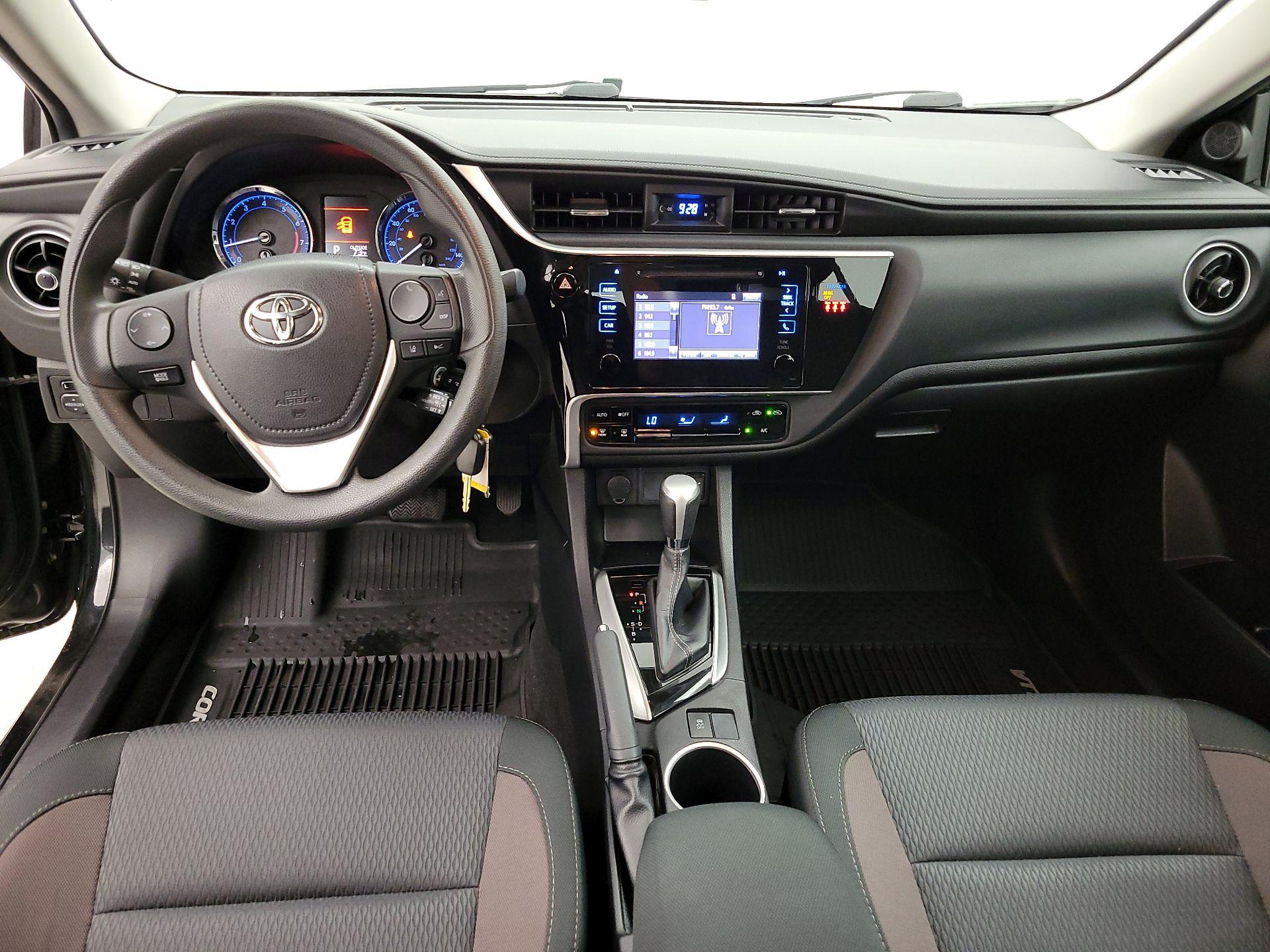 Thumbnail: 2018 Toyota Corolla - 9