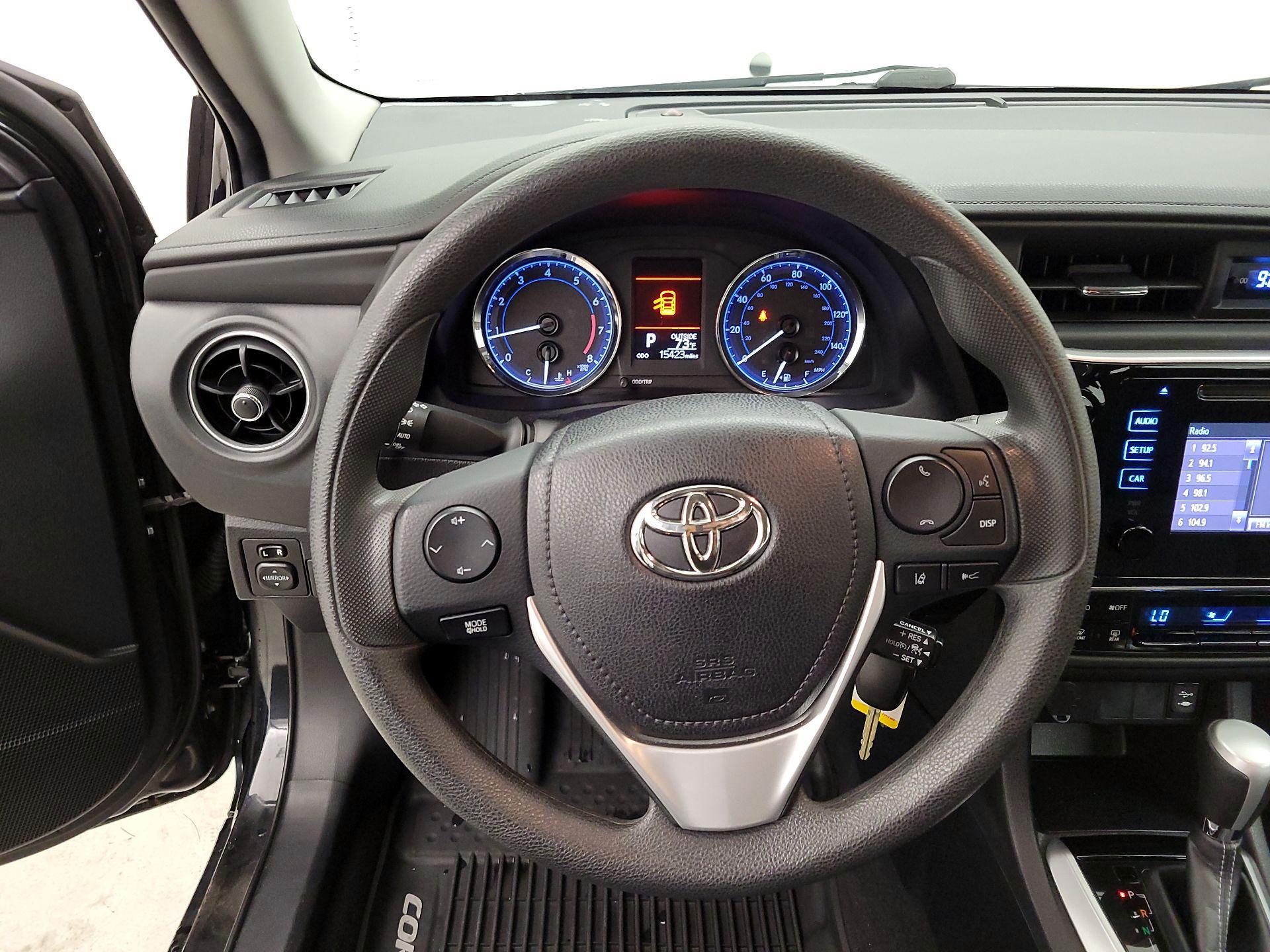 Thumbnail: 2018 Toyota Corolla - 10