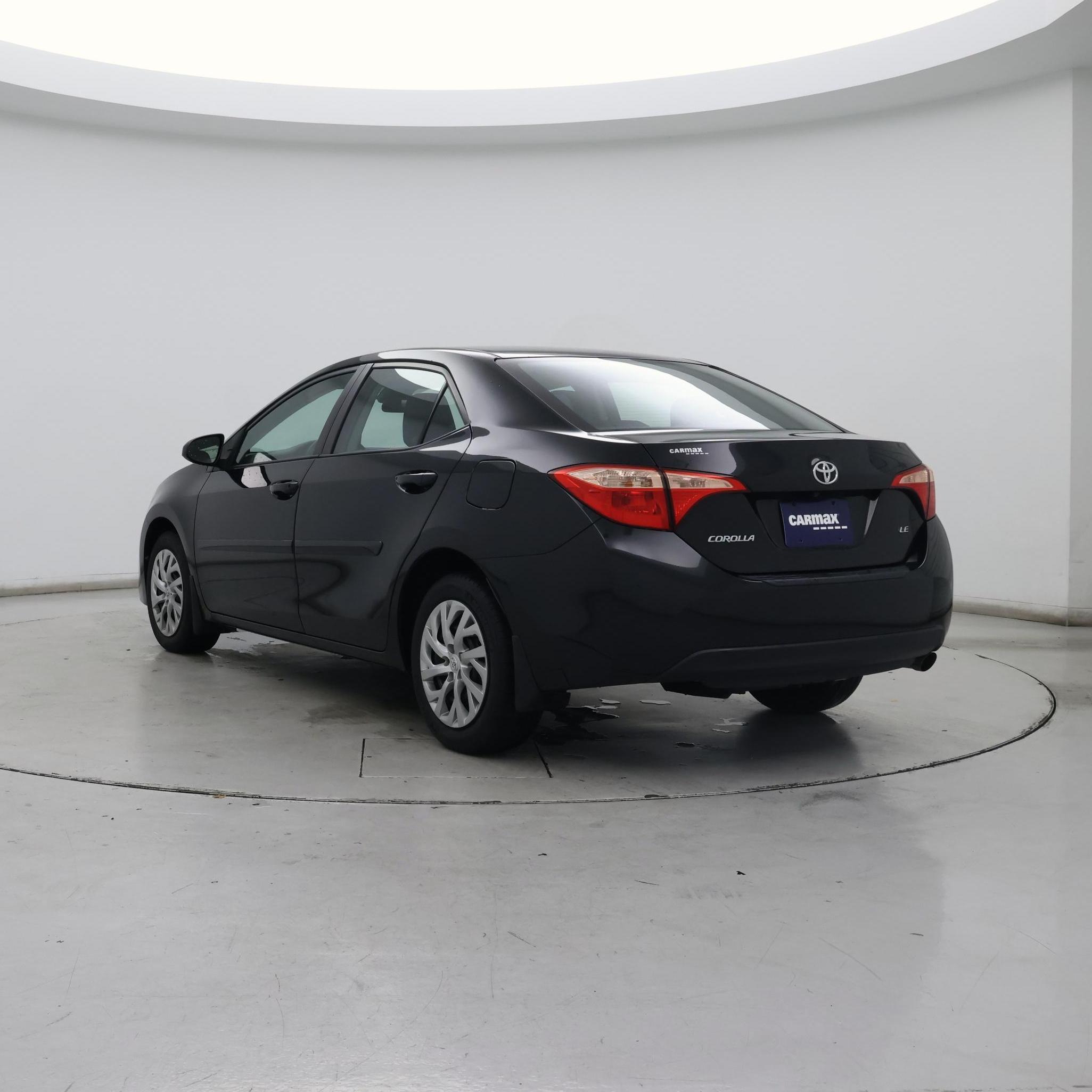 Thumbnail: 2018 Toyota Corolla - 2