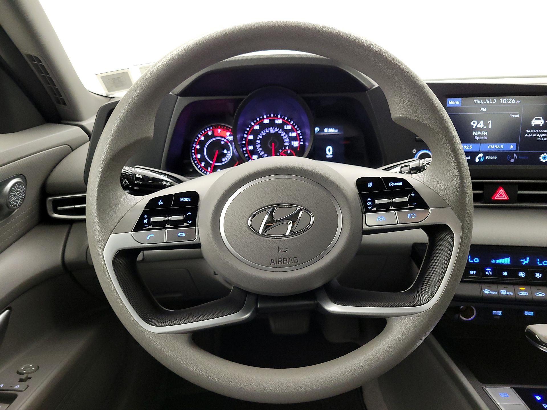 Thumbnail: 2023 Hyundai Elantra - 10