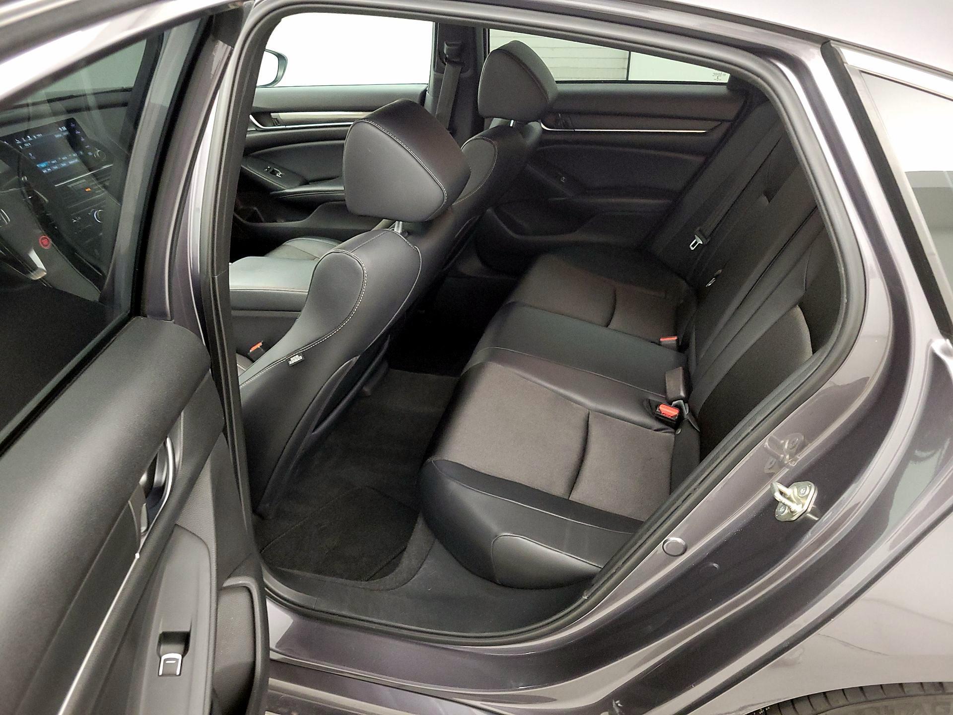 Thumbnail: 2018 Honda Accord - 20