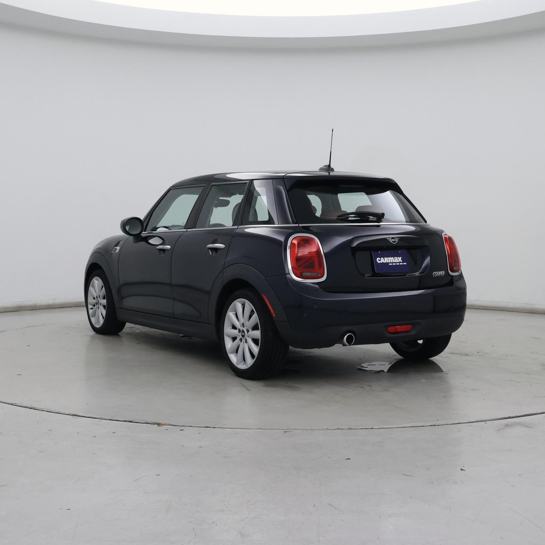 Thumbnail: 2021 MINI Cooper Hardtop - 2
