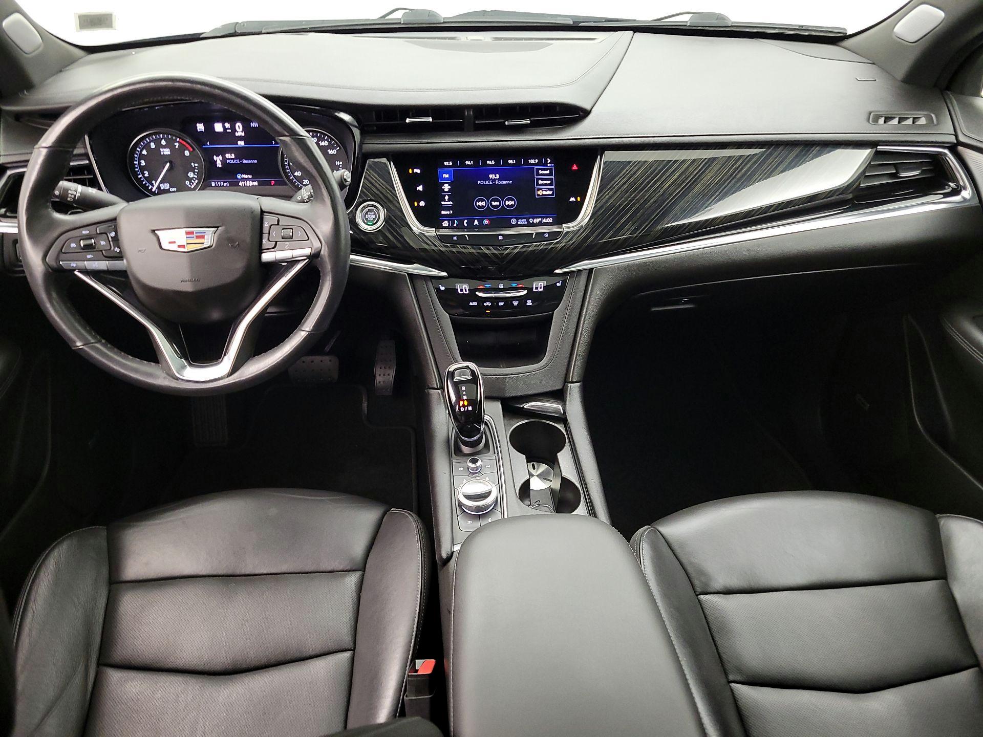 Thumbnail: 2020 Cadillac XT6 - 9
