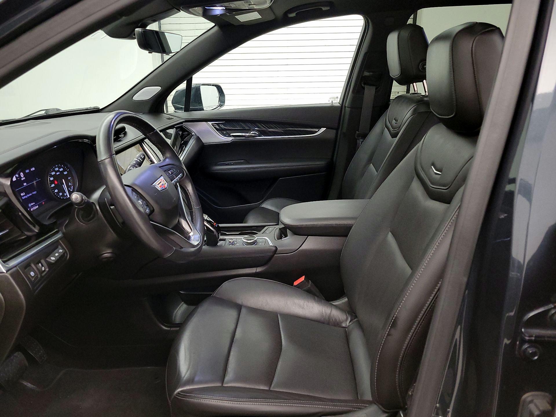 Thumbnail: 2020 Cadillac XT6 - 11