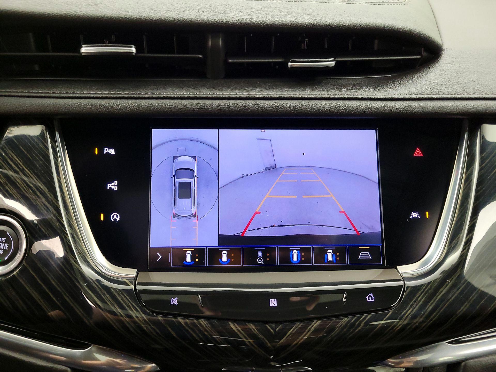 Thumbnail: 2020 Cadillac XT6 - 15