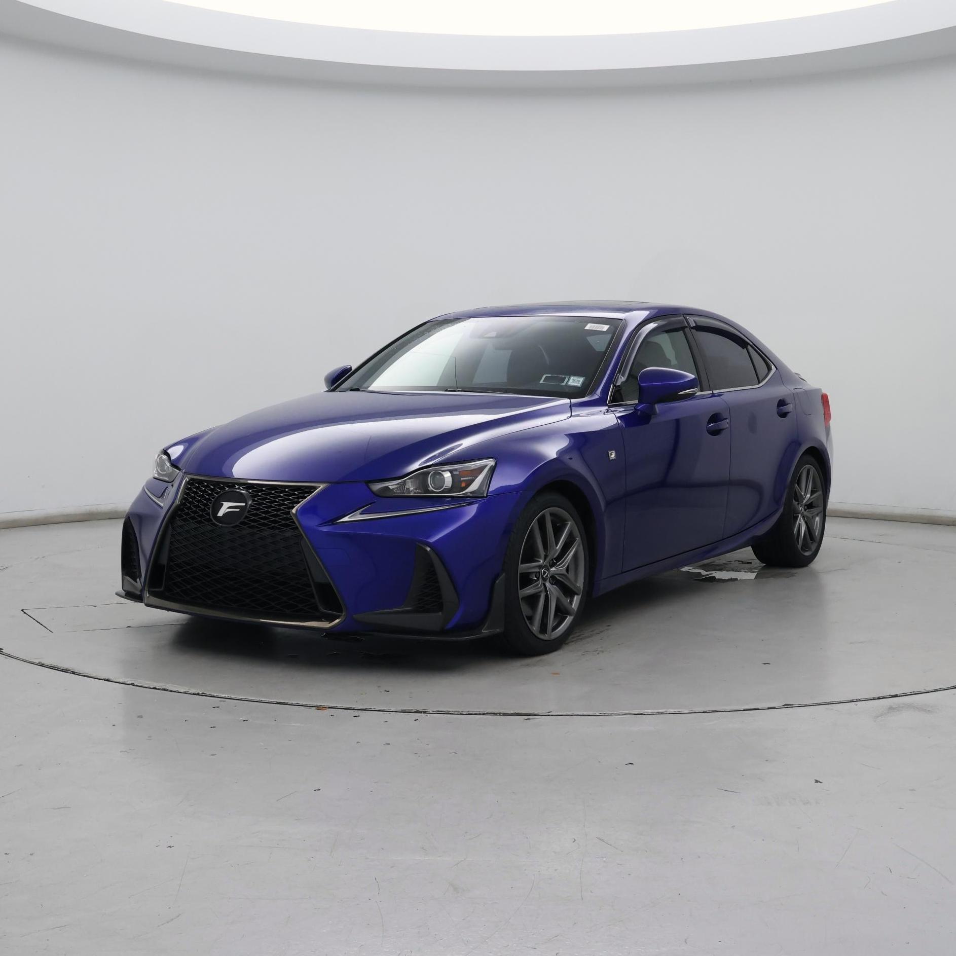 Thumbnail: 2019 Lexus IS - 4
