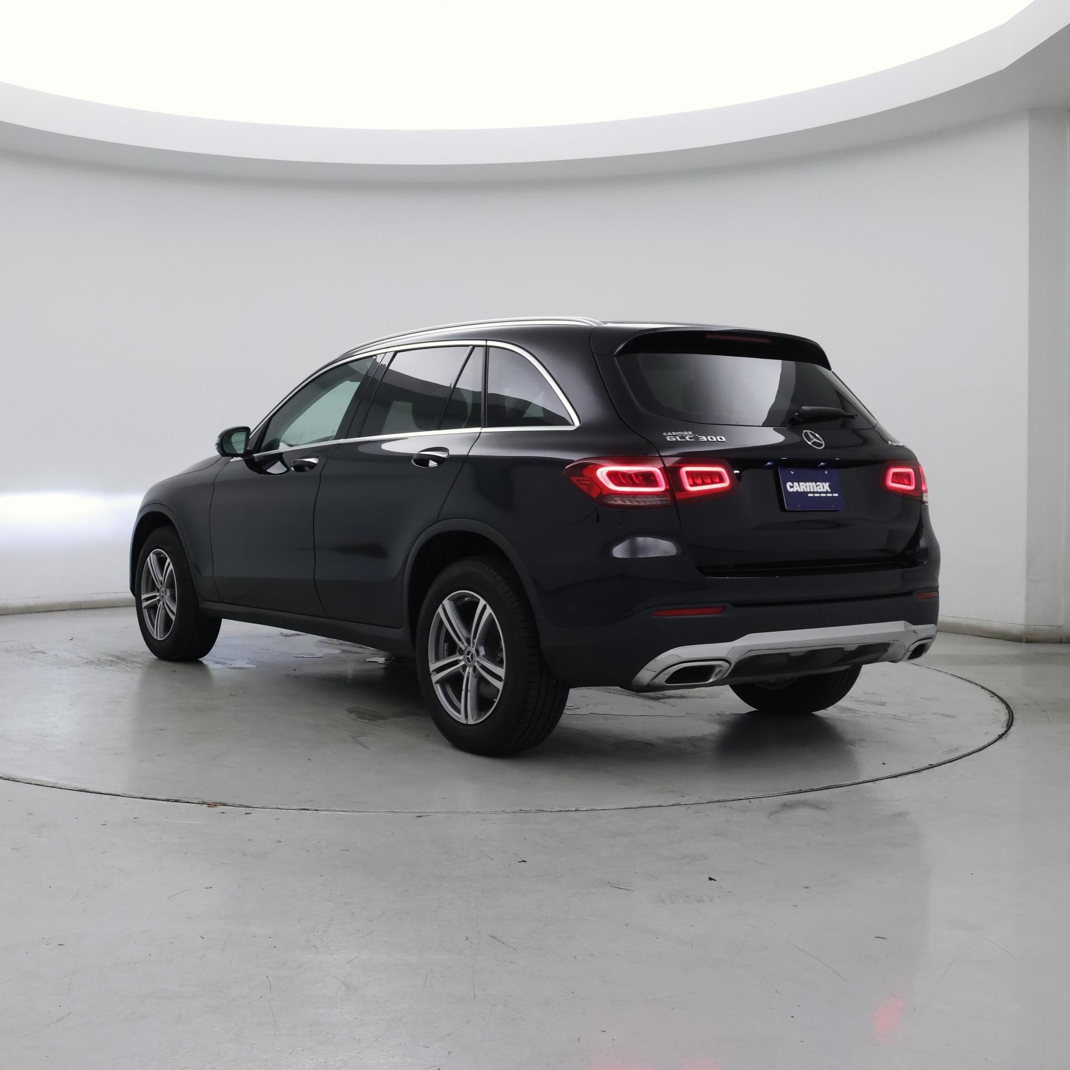 Thumbnail: 2022 Mercedes-Benz GLC - 2