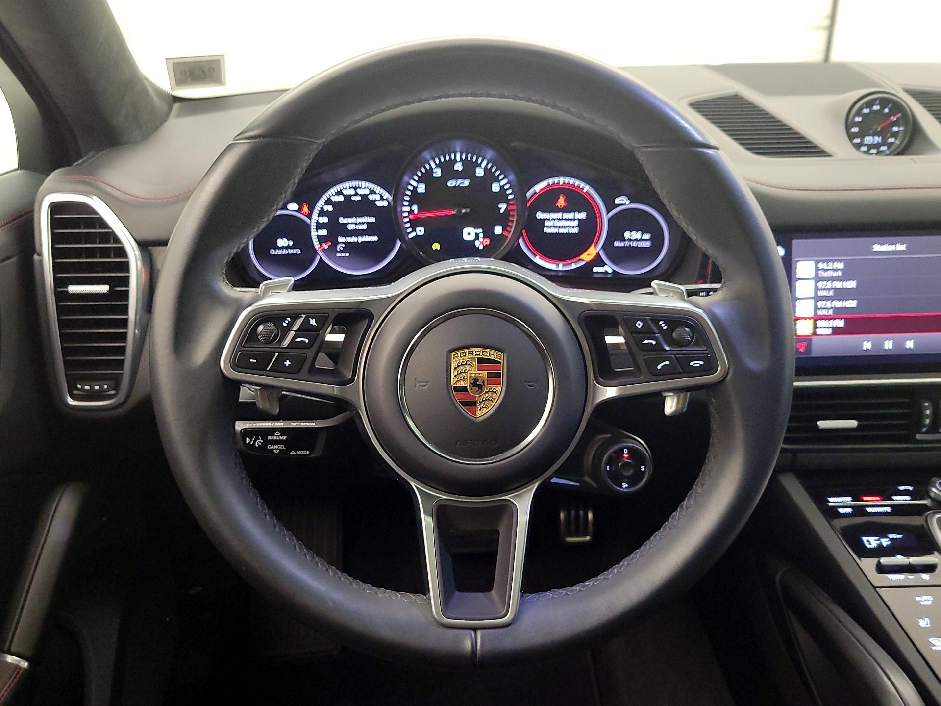 Thumbnail: 2022 Porsche Cayenne - 10