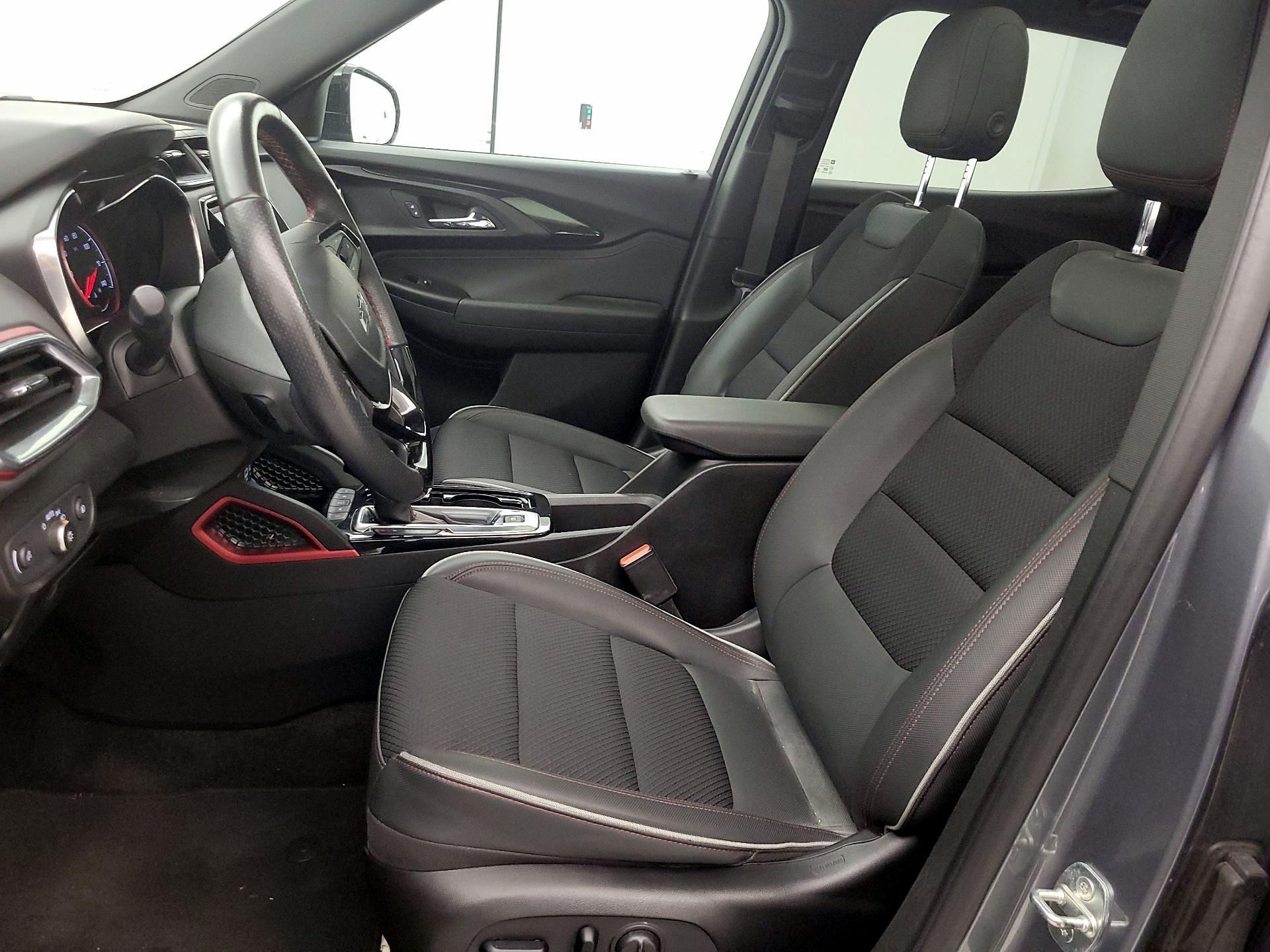 Thumbnail: 2021 Chevrolet TrailBlazer - 11