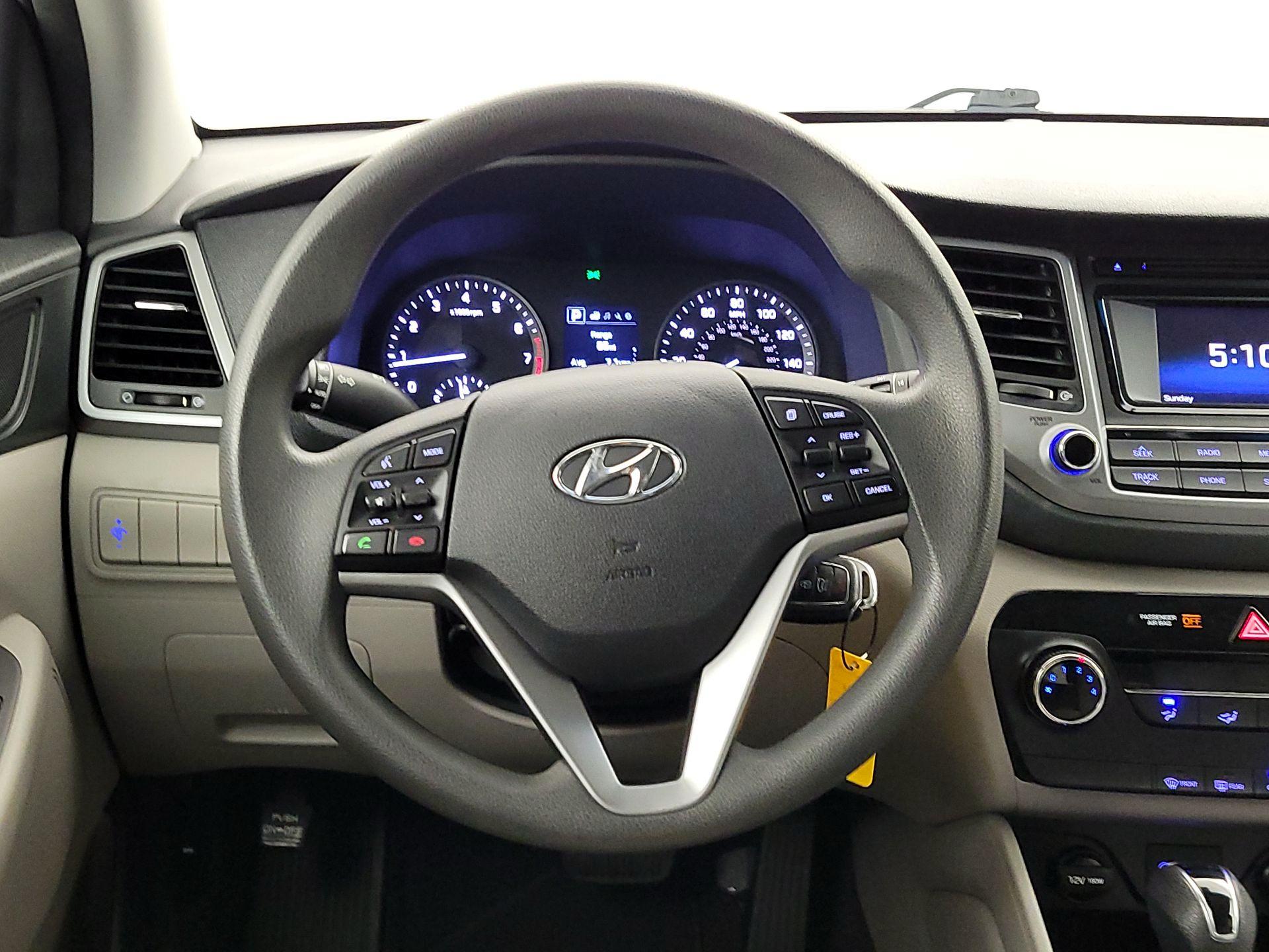 Thumbnail: 2018 Hyundai Tucson - 10