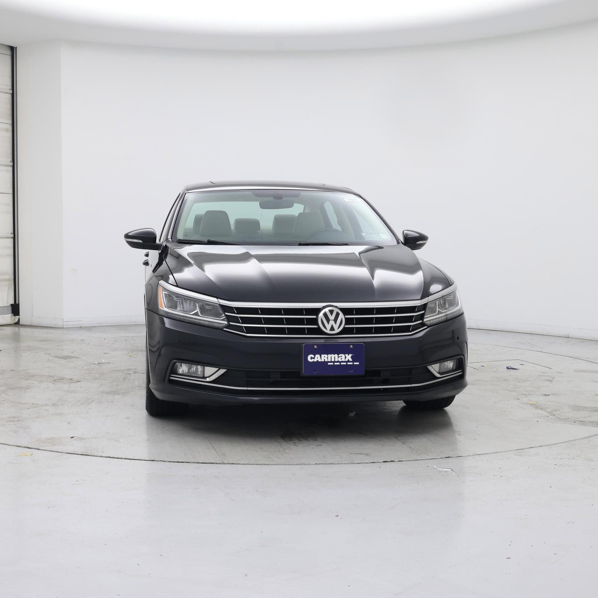 Thumbnail: 2018 Volkswagen Passat - 5