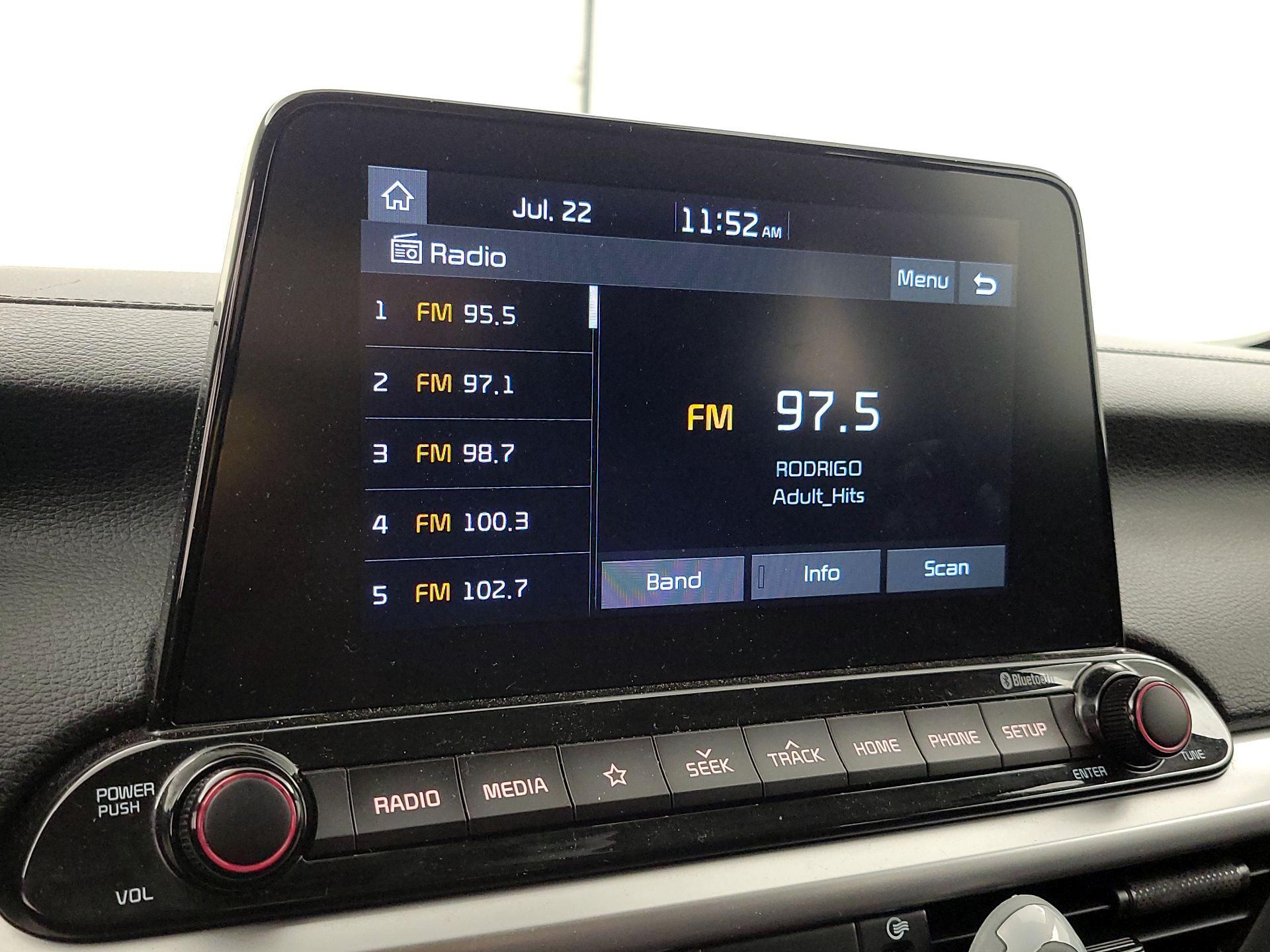 Thumbnail: 2021 Kia Forte - 15
